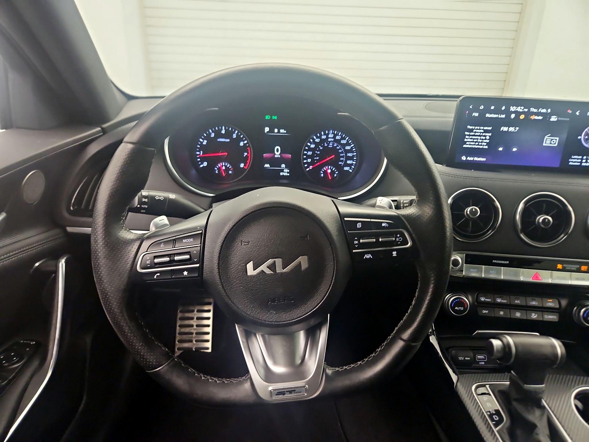 Thumbnail: 2023 Kia Stinger - 10