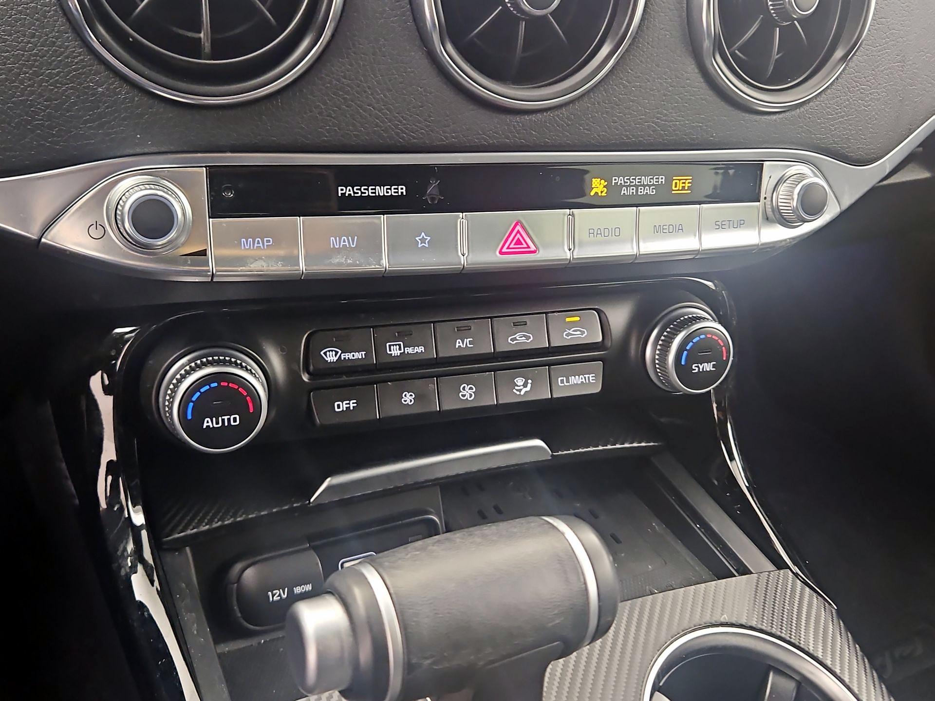 Thumbnail: 2023 Kia Stinger - 16