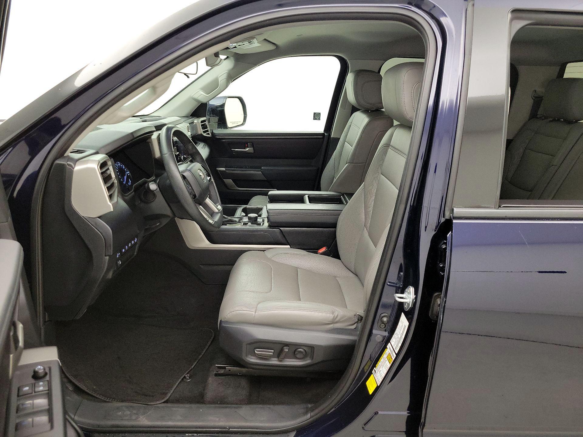 Thumbnail: 2023 Toyota Tundra - 11