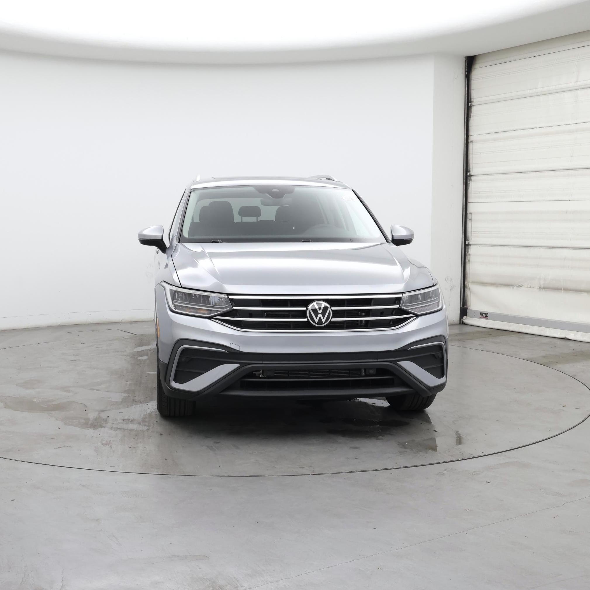 Thumbnail: 2023 Volkswagen Tiguan - 5