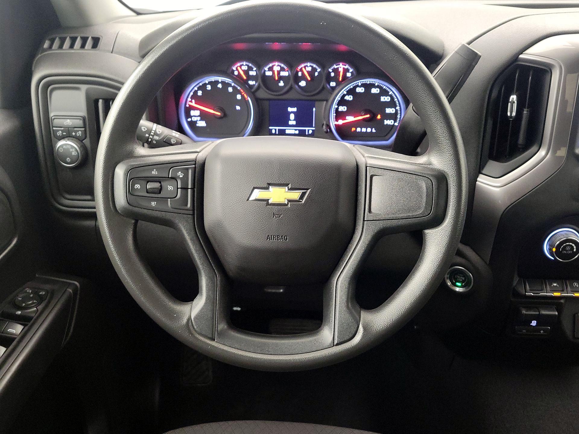 Thumbnail: 2024 Chevrolet Silverado 1500 - 10