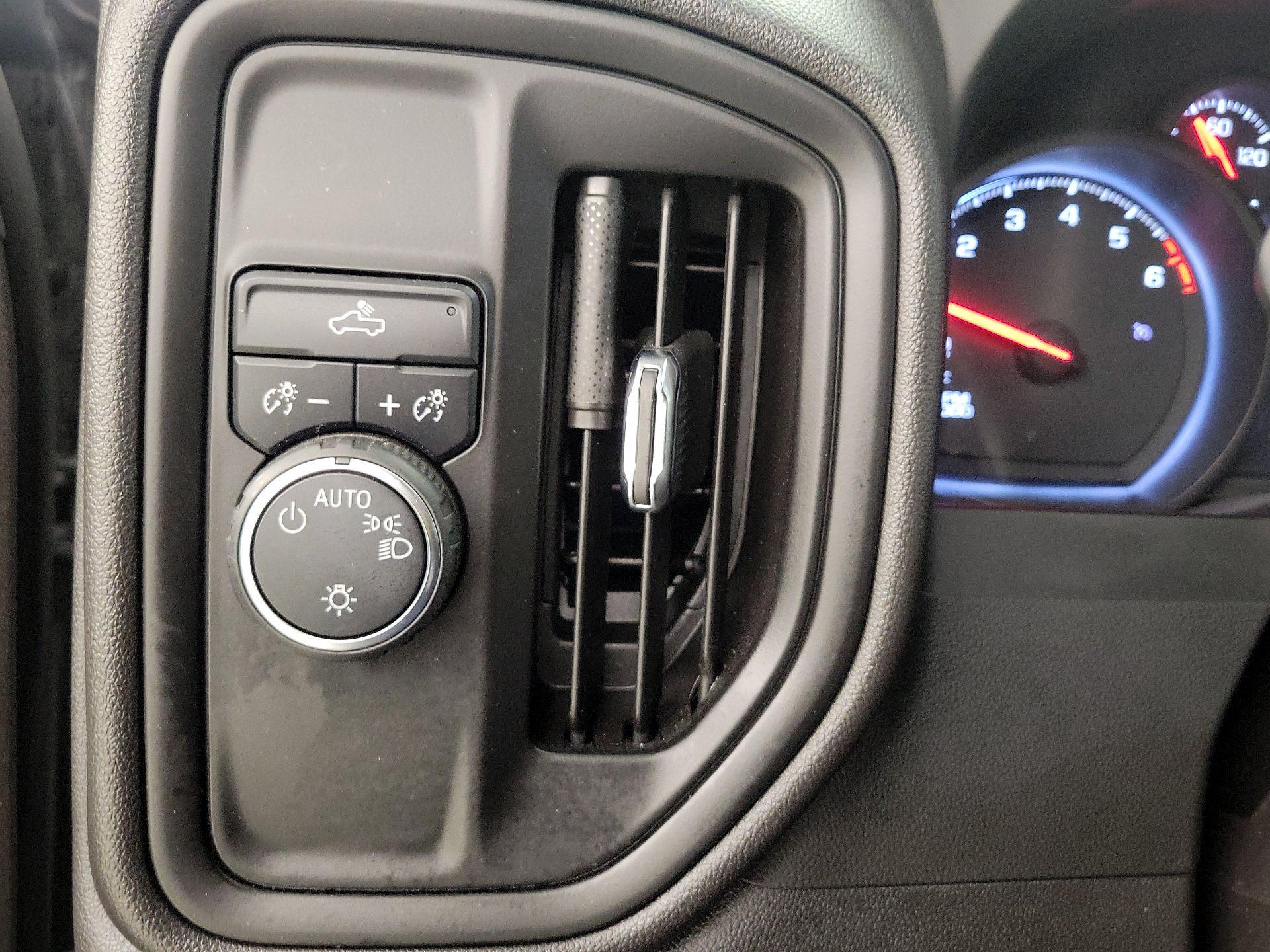 Thumbnail: 2024 Chevrolet Silverado 1500 - 13