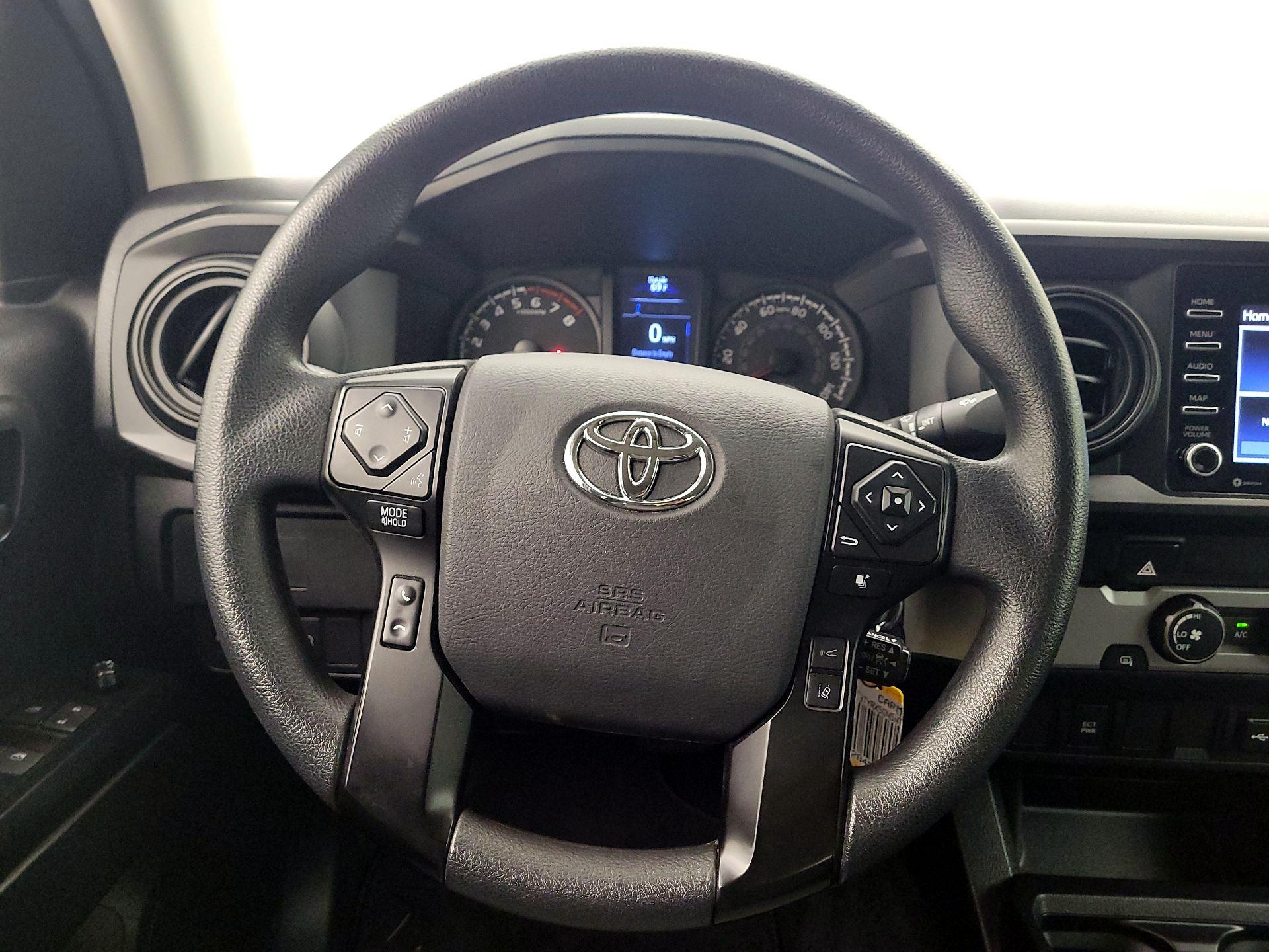 Thumbnail: 2022 Toyota Tacoma - 10