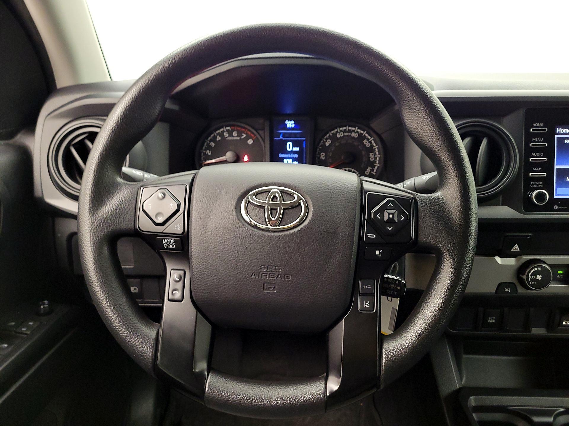 Thumbnail: 2022 Toyota Tacoma - 10