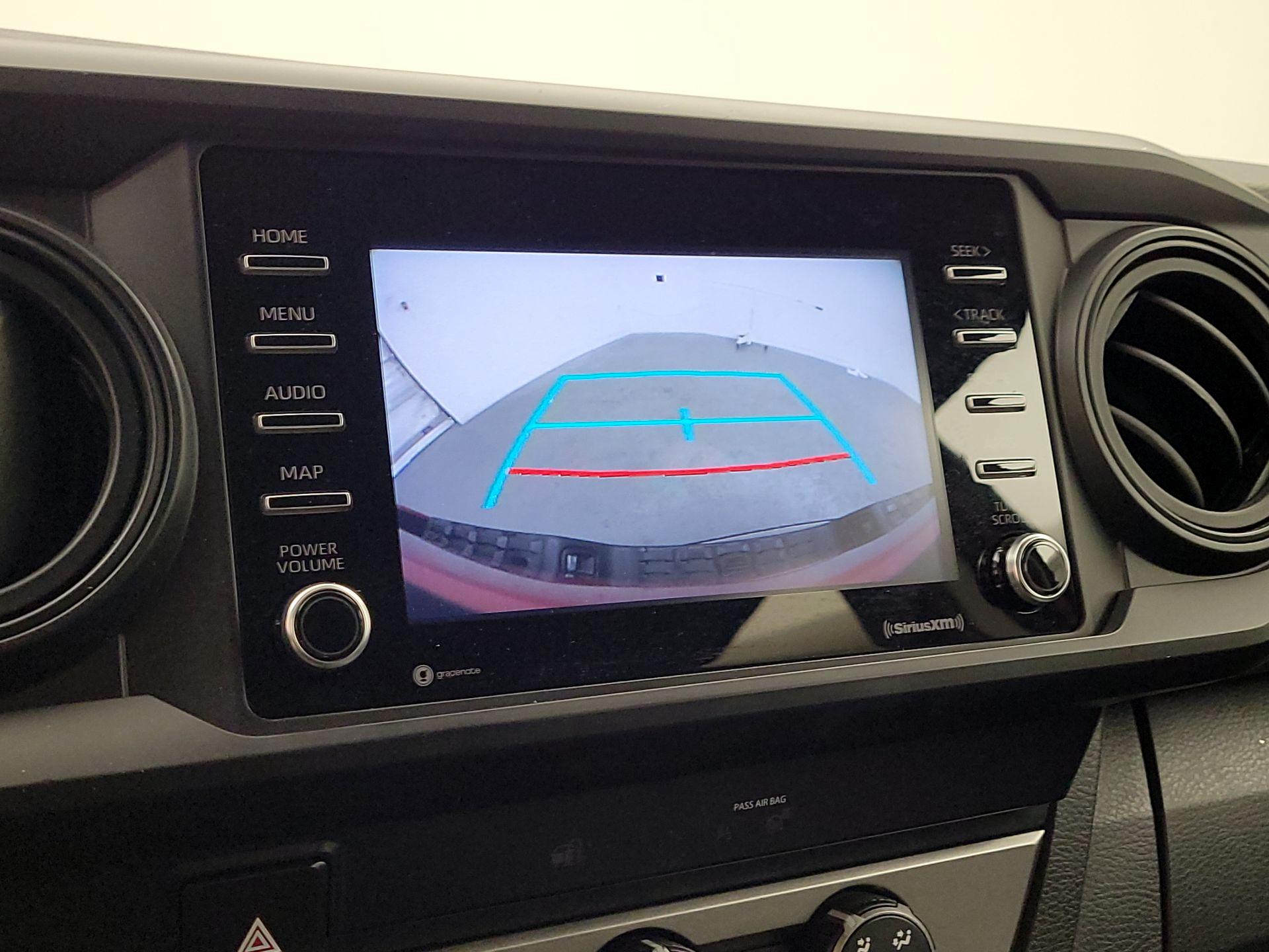 Thumbnail: 2022 Toyota Tacoma - 14