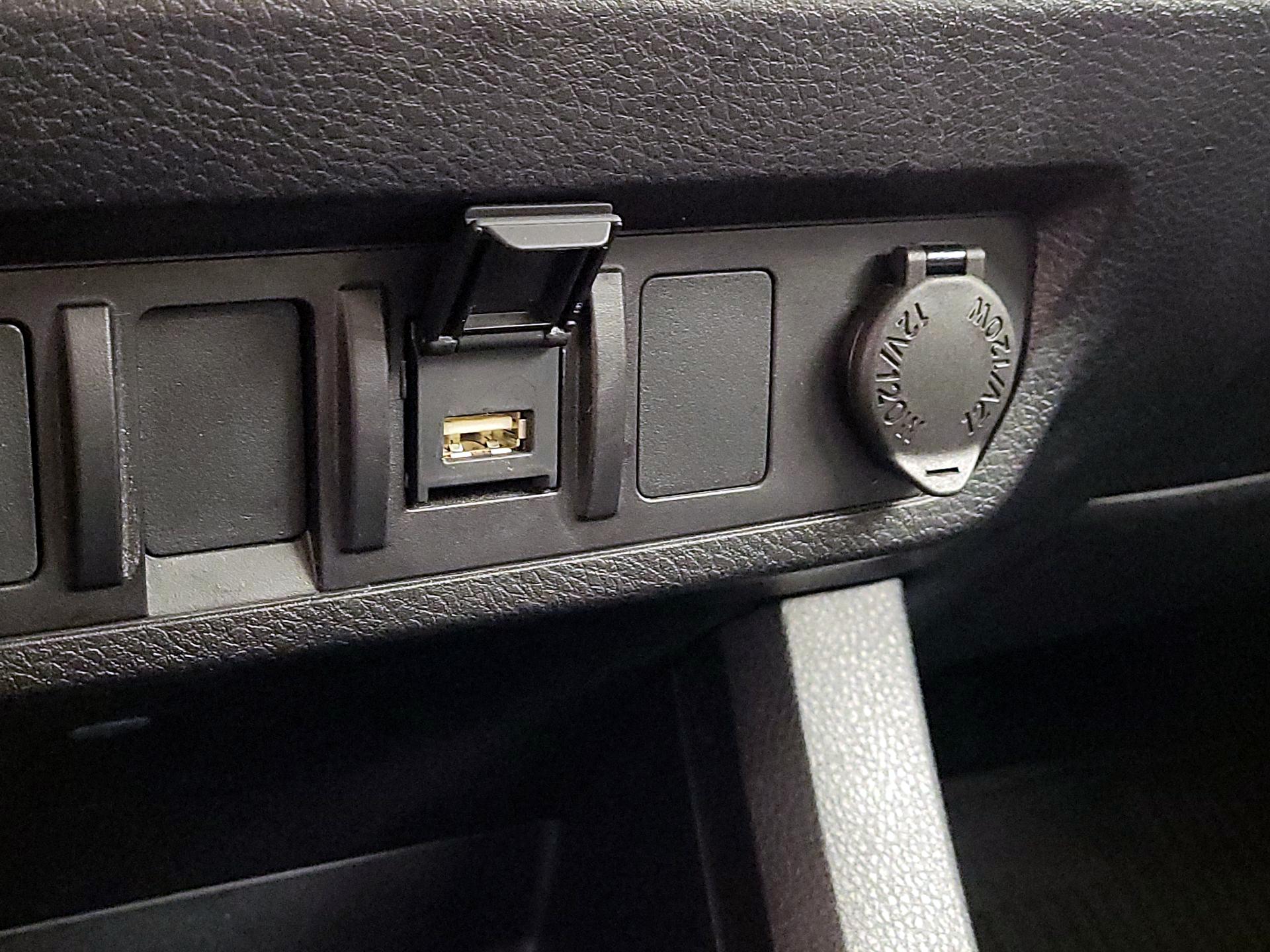 Thumbnail: 2022 Toyota Tacoma - 18