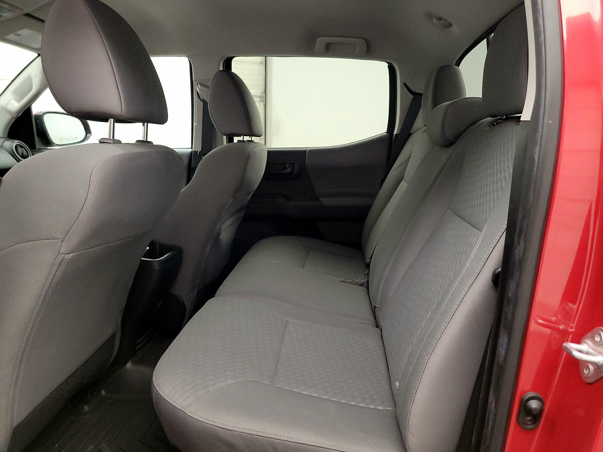 Thumbnail: 2022 Toyota Tacoma - 19