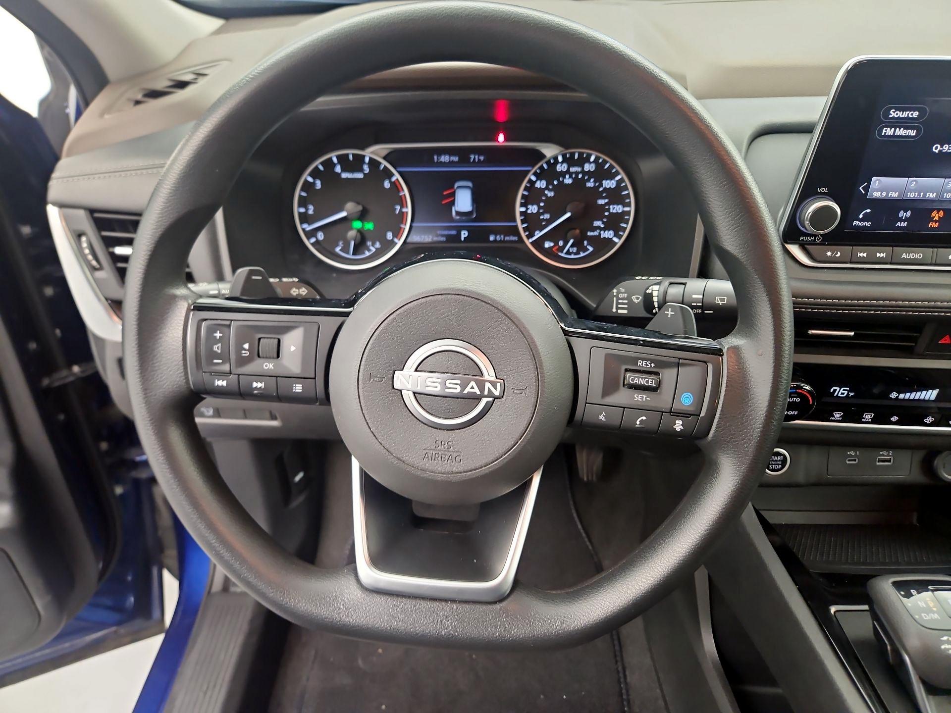 Thumbnail: 2023 Nissan Rogue - 10