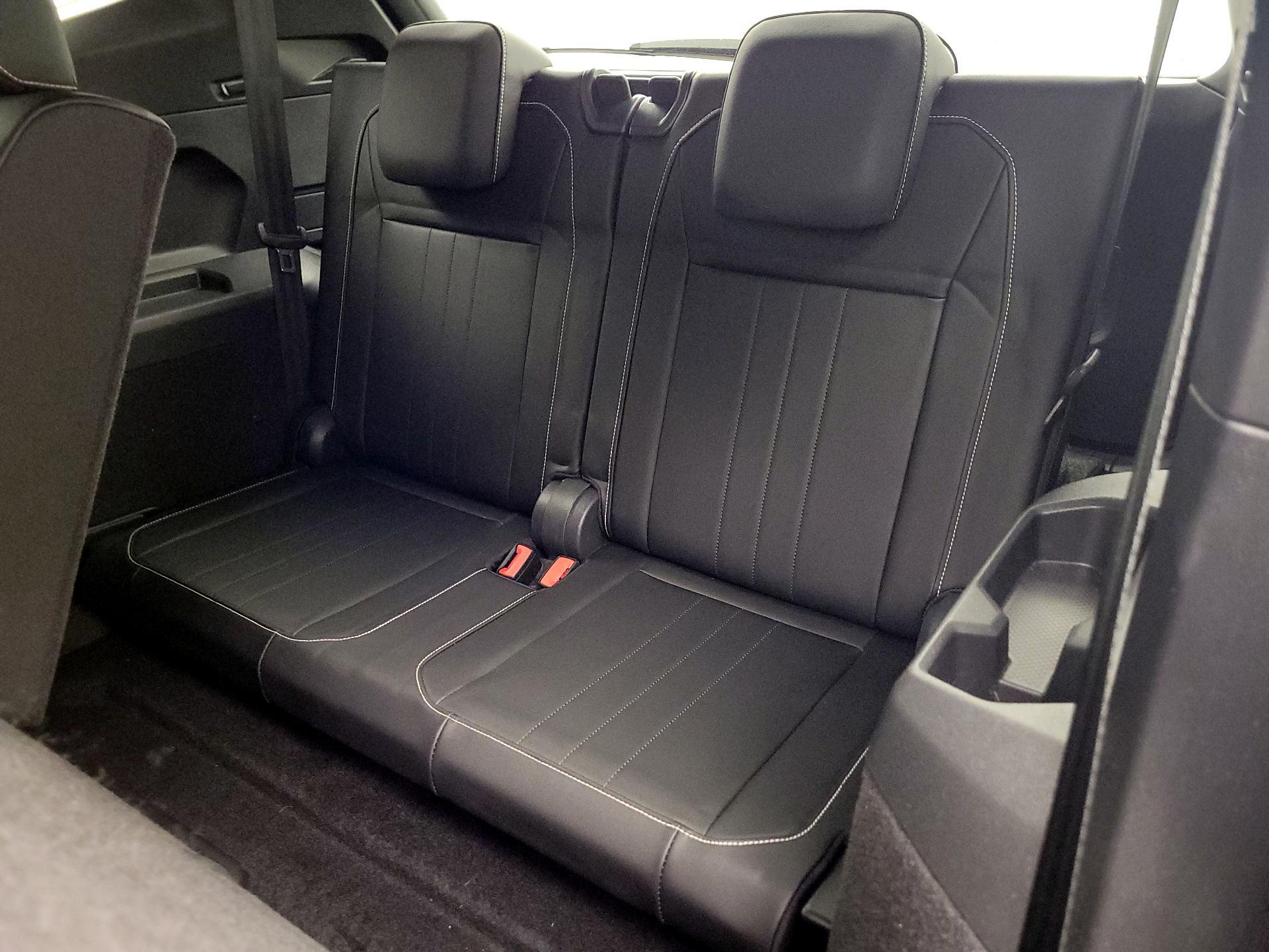 Thumbnail: 2023 Volkswagen Tiguan - 20