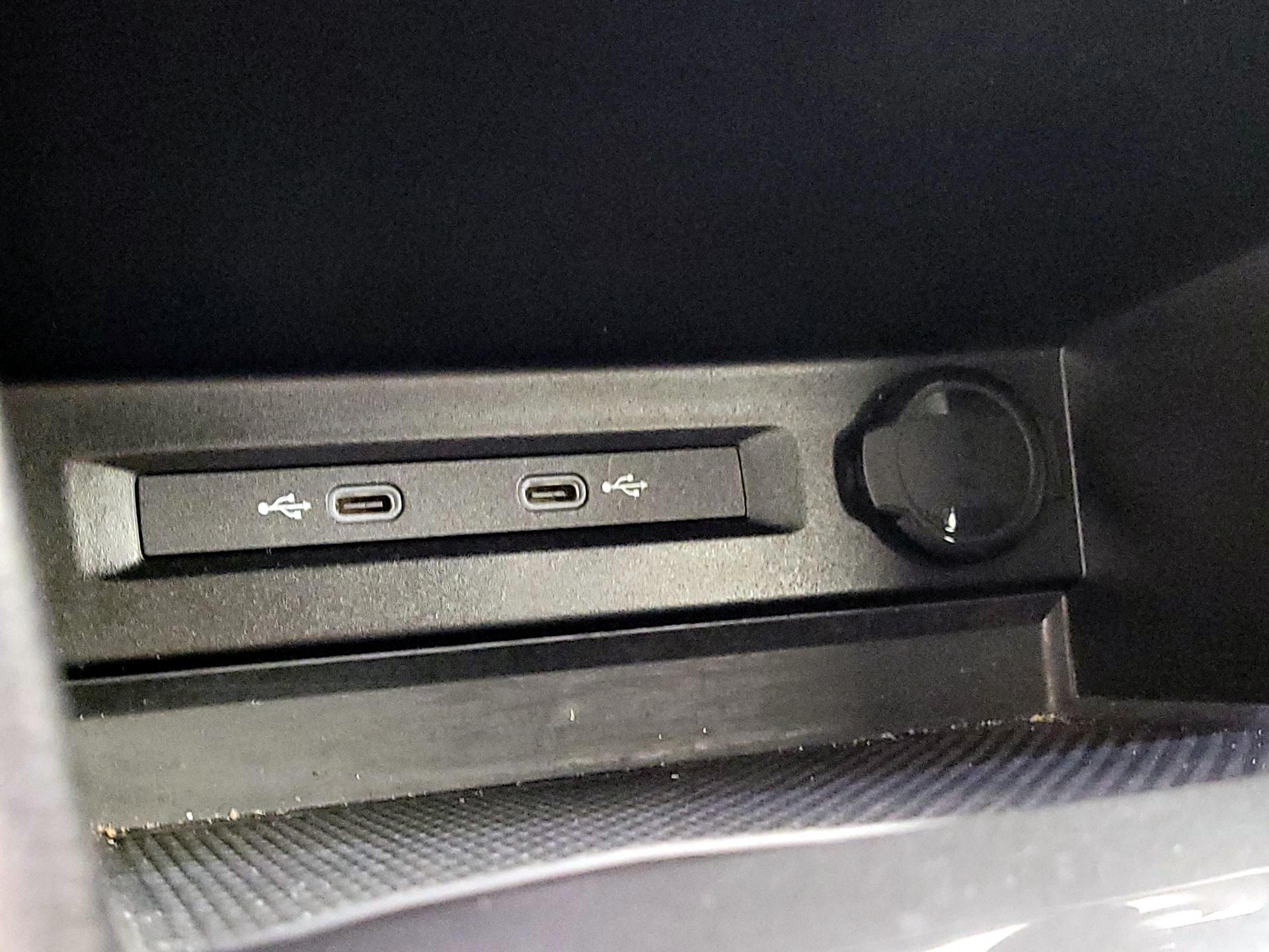 Thumbnail: 2024 Volkswagen Tiguan - 18