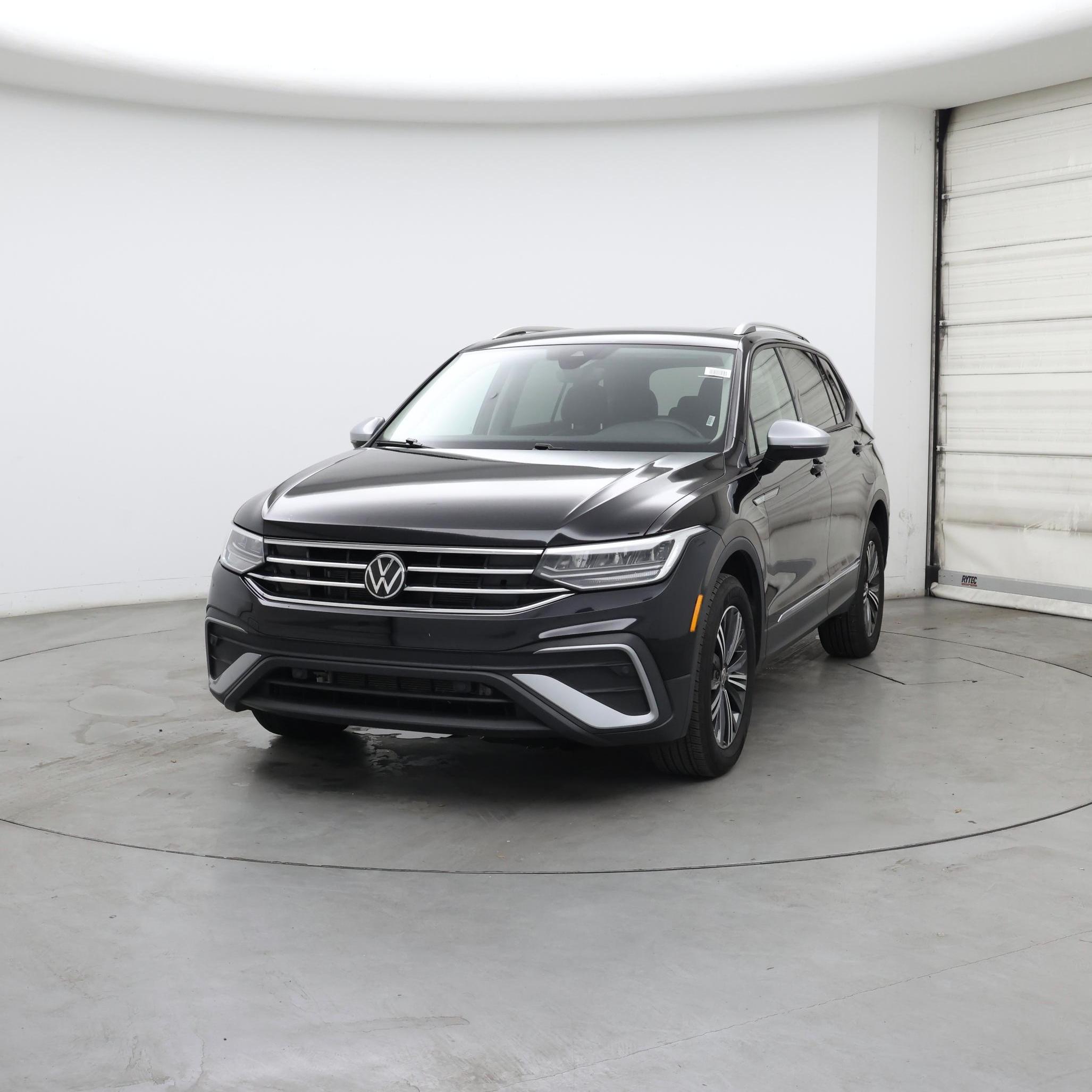 Thumbnail: 2024 Volkswagen Tiguan - 4