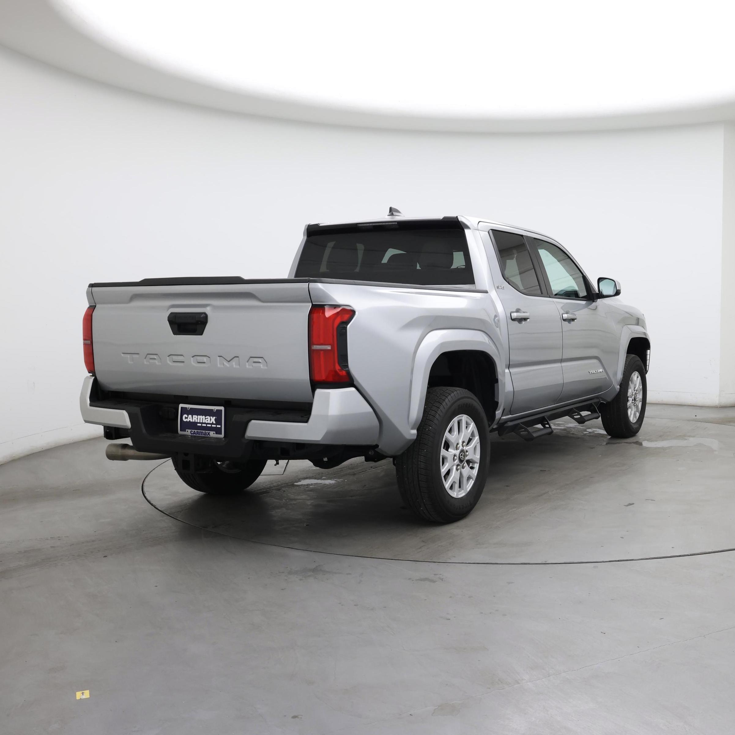 Thumbnail: 2024 Toyota Tacoma - 8