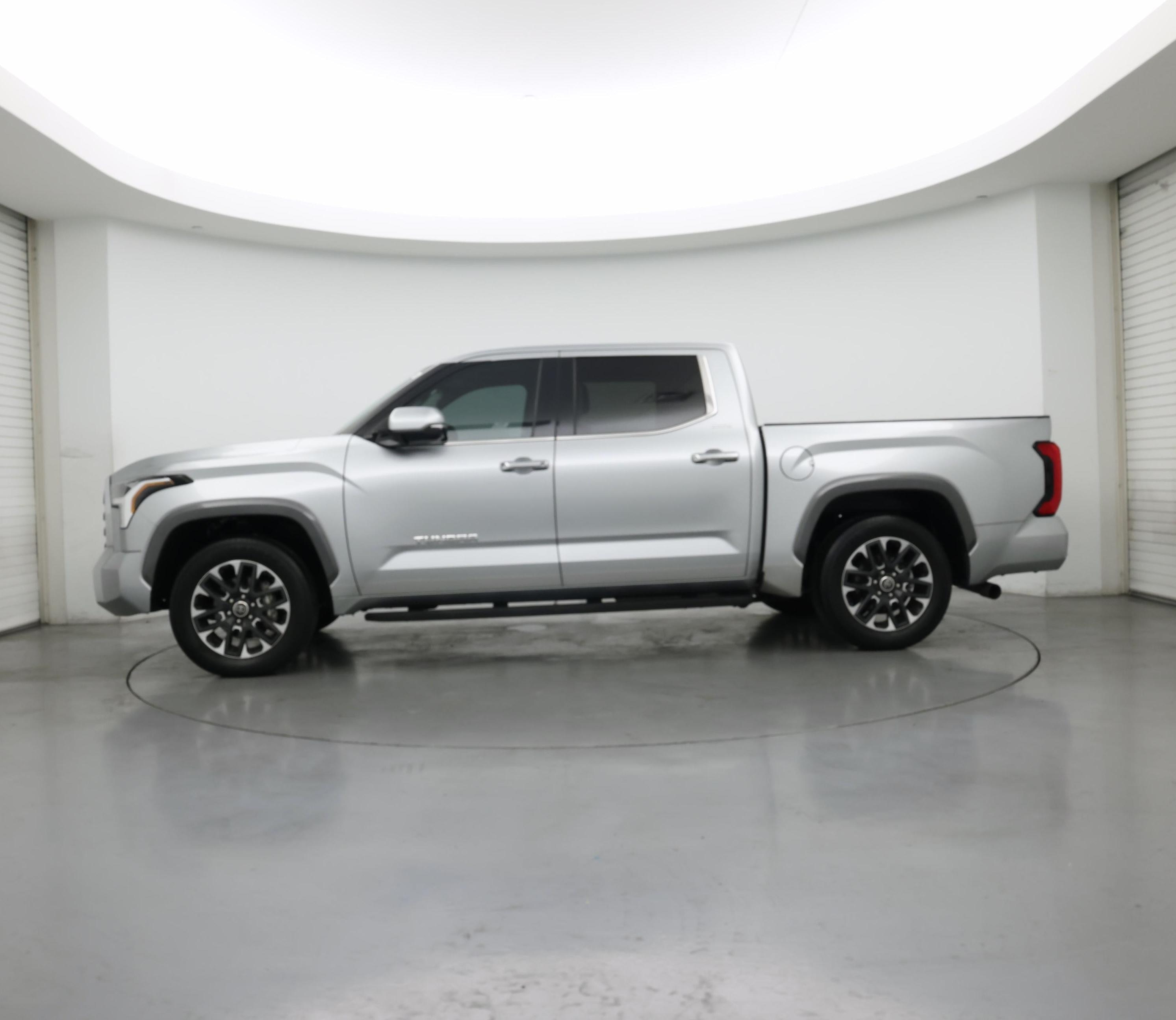 Thumbnail: 2023 Toyota Tundra - 3