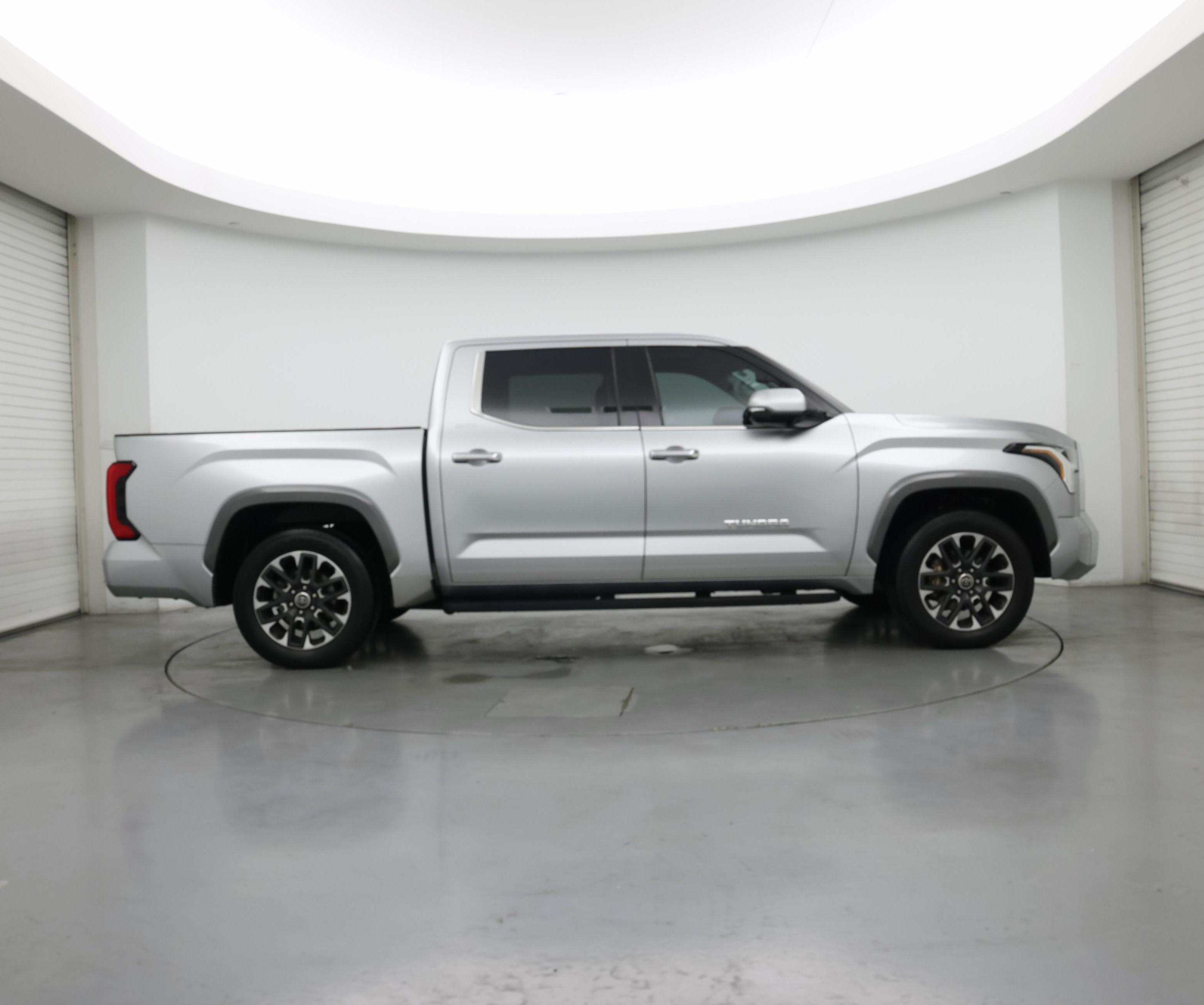 Thumbnail: 2023 Toyota Tundra - 7