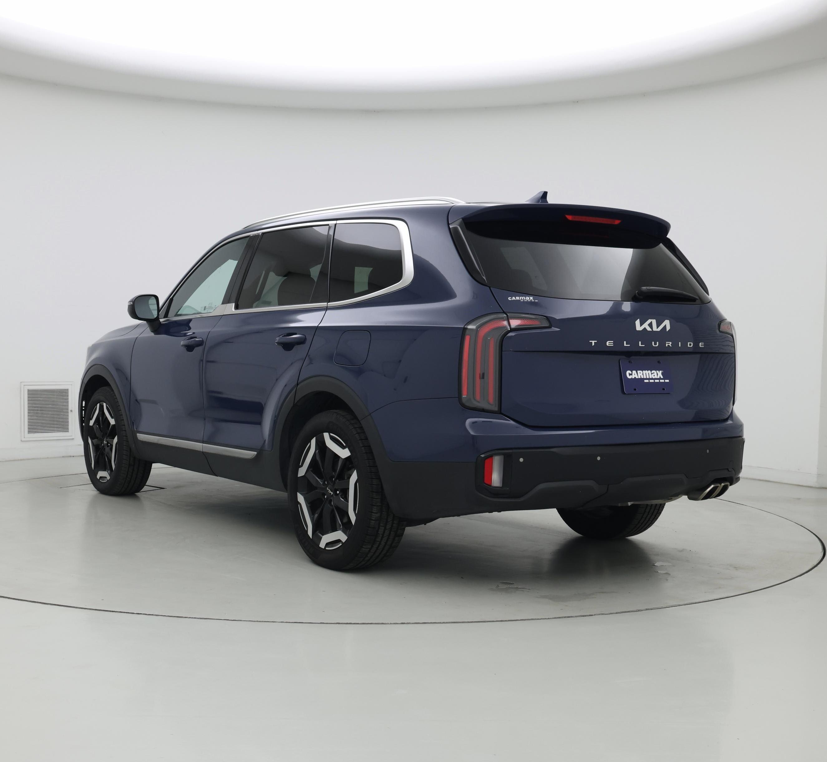 Thumbnail: 2023 Kia Telluride - 2