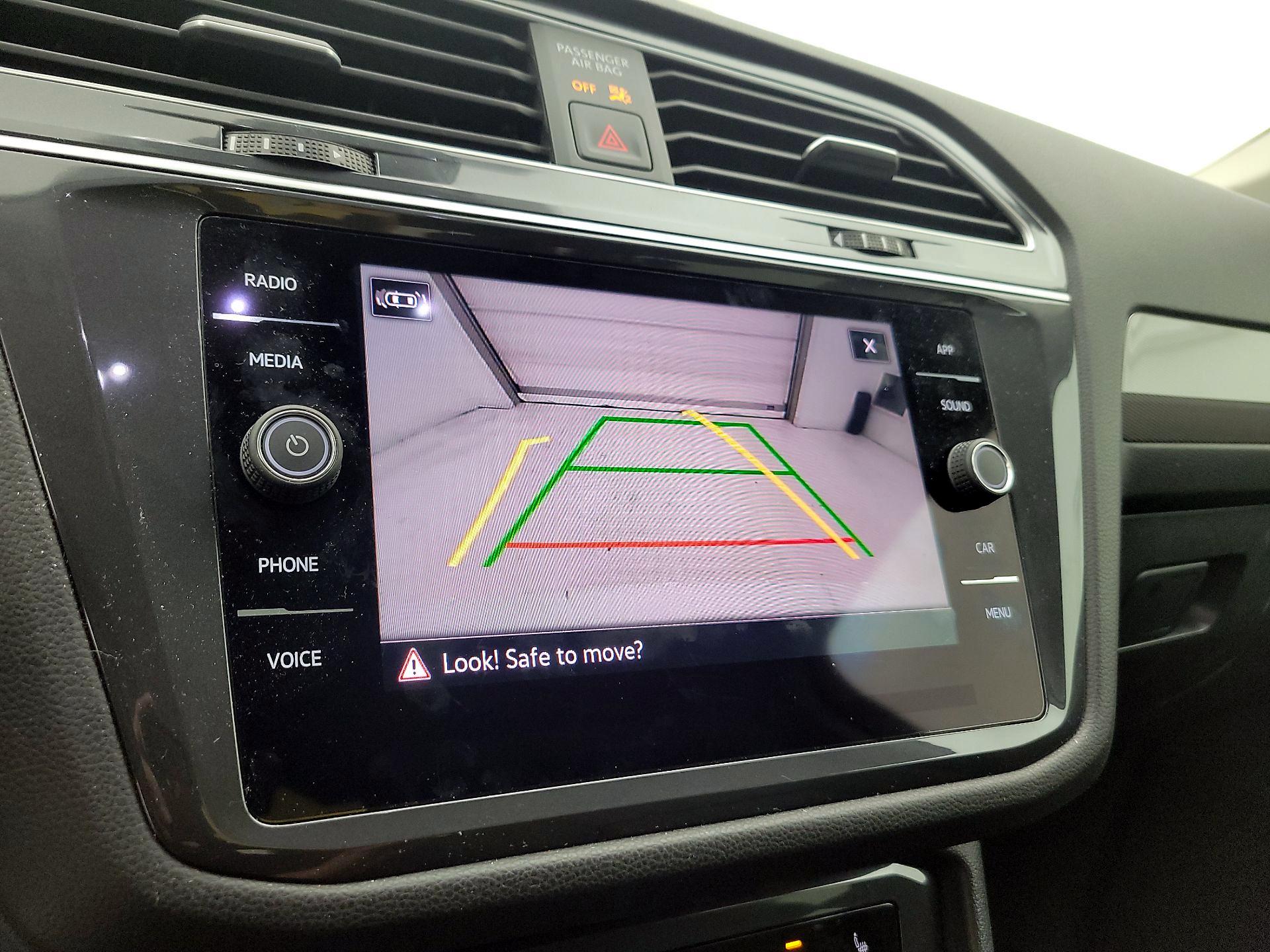 Thumbnail: 2024 Volkswagen Tiguan - 14