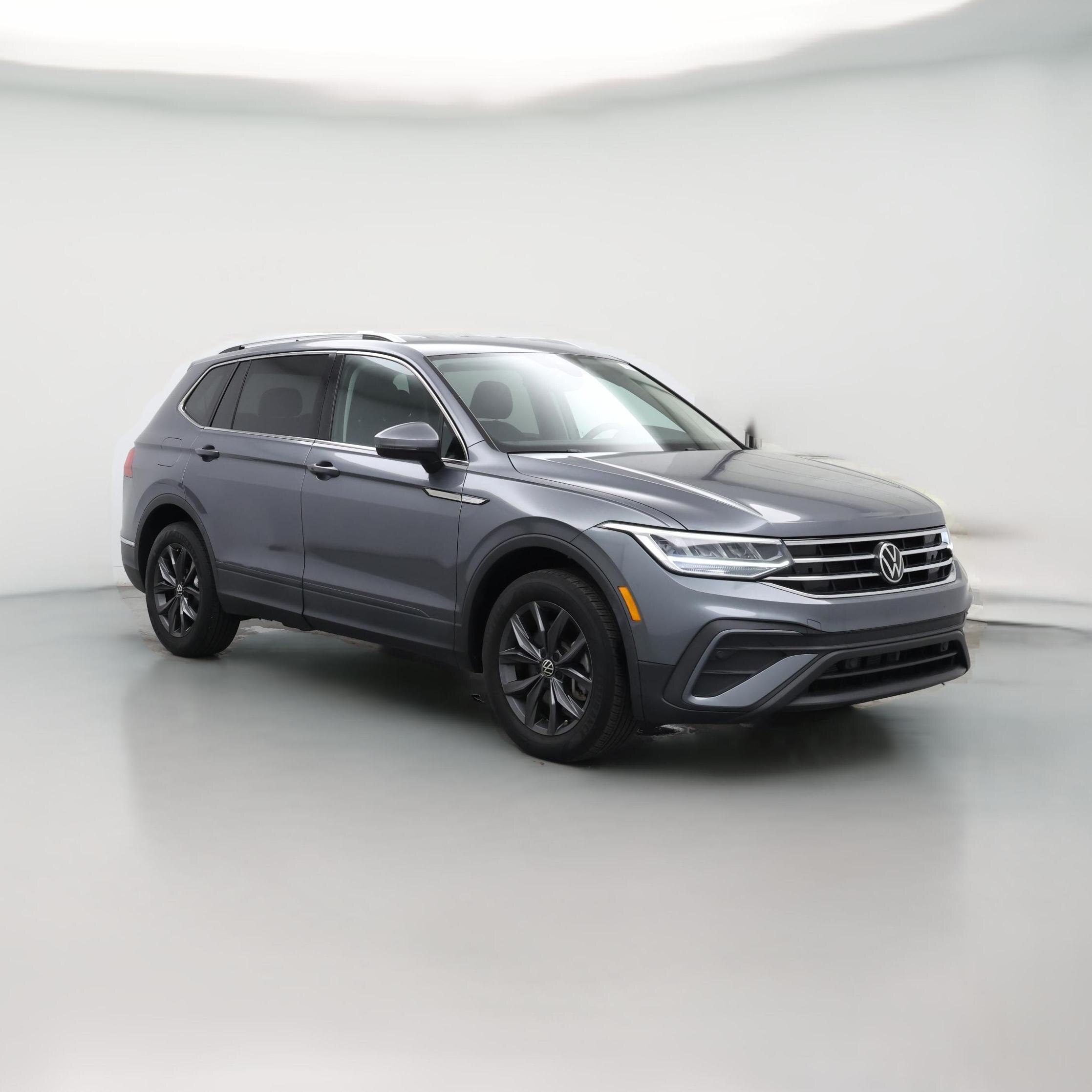 Thumbnail: 2022 Volkswagen Tiguan - 1