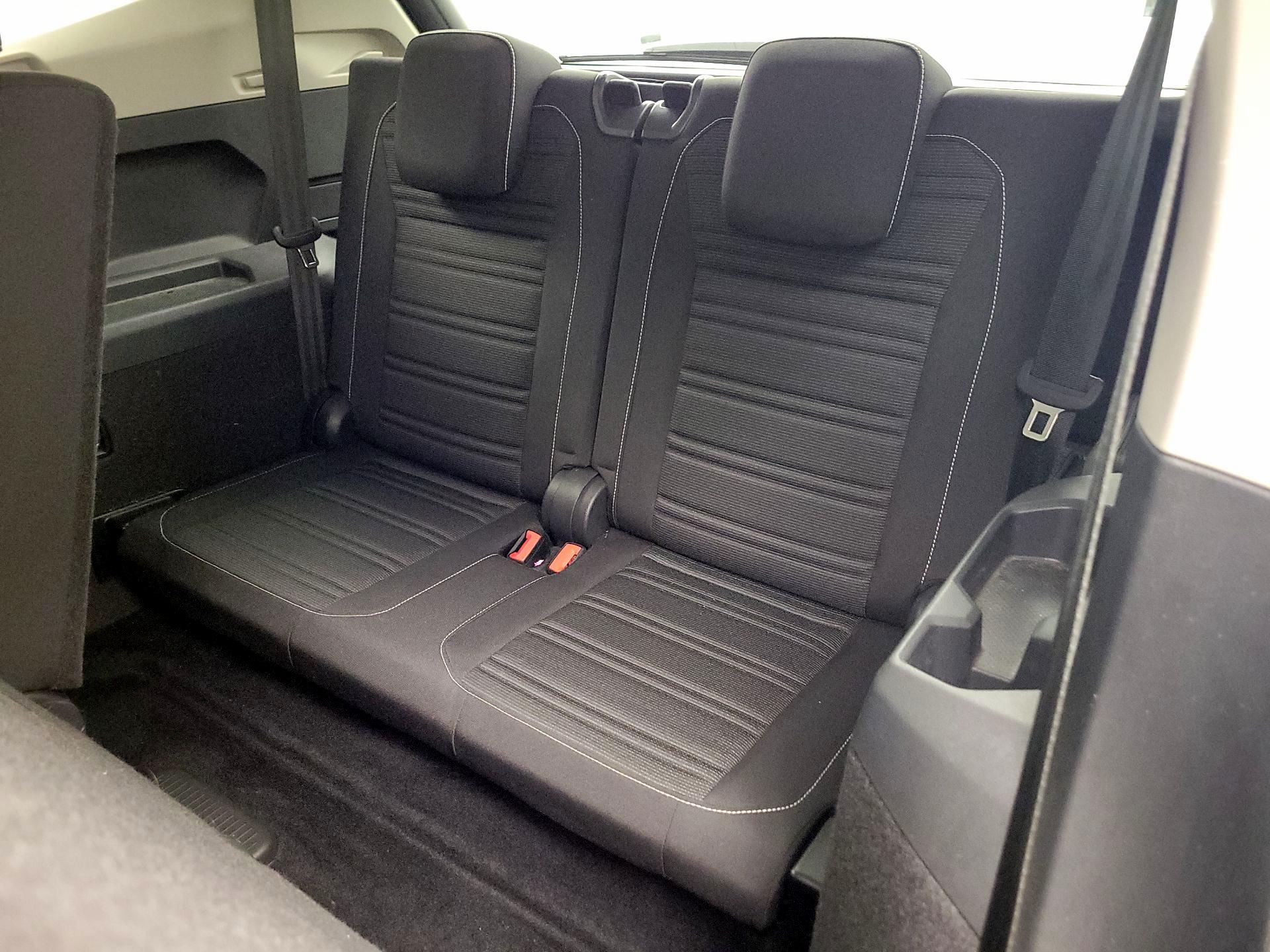 Thumbnail: 2022 Volkswagen Tiguan - 20