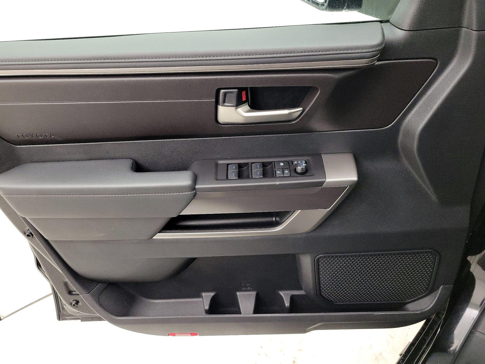 Thumbnail: 2023 Toyota Tundra - 12