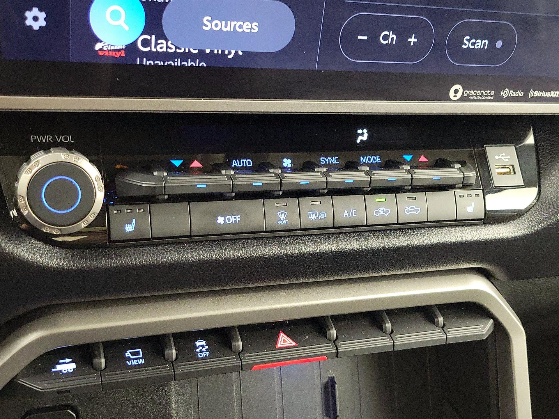 Thumbnail: 2023 Toyota Tundra - 16