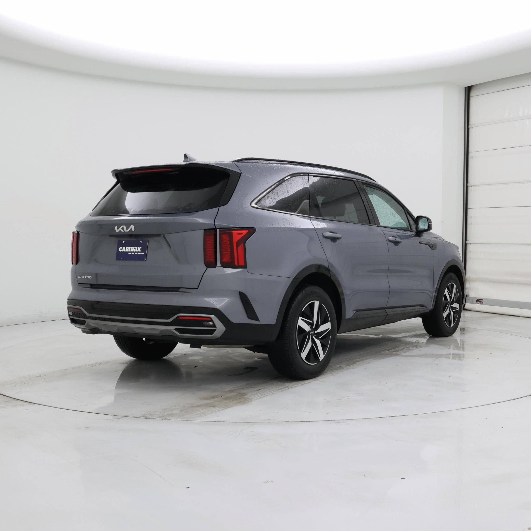 Thumbnail: 2023 Kia Sorento - 8