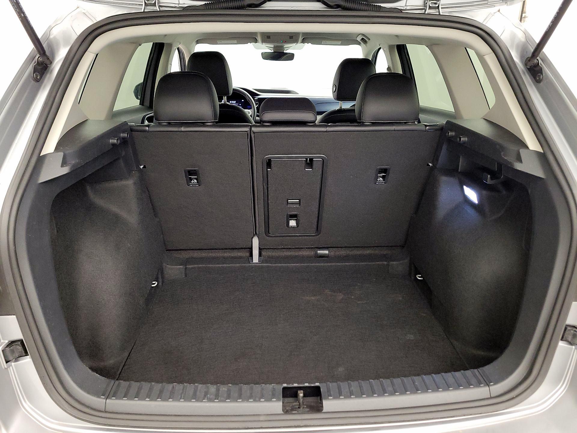 Thumbnail: 2024 Volkswagen Taos - 20