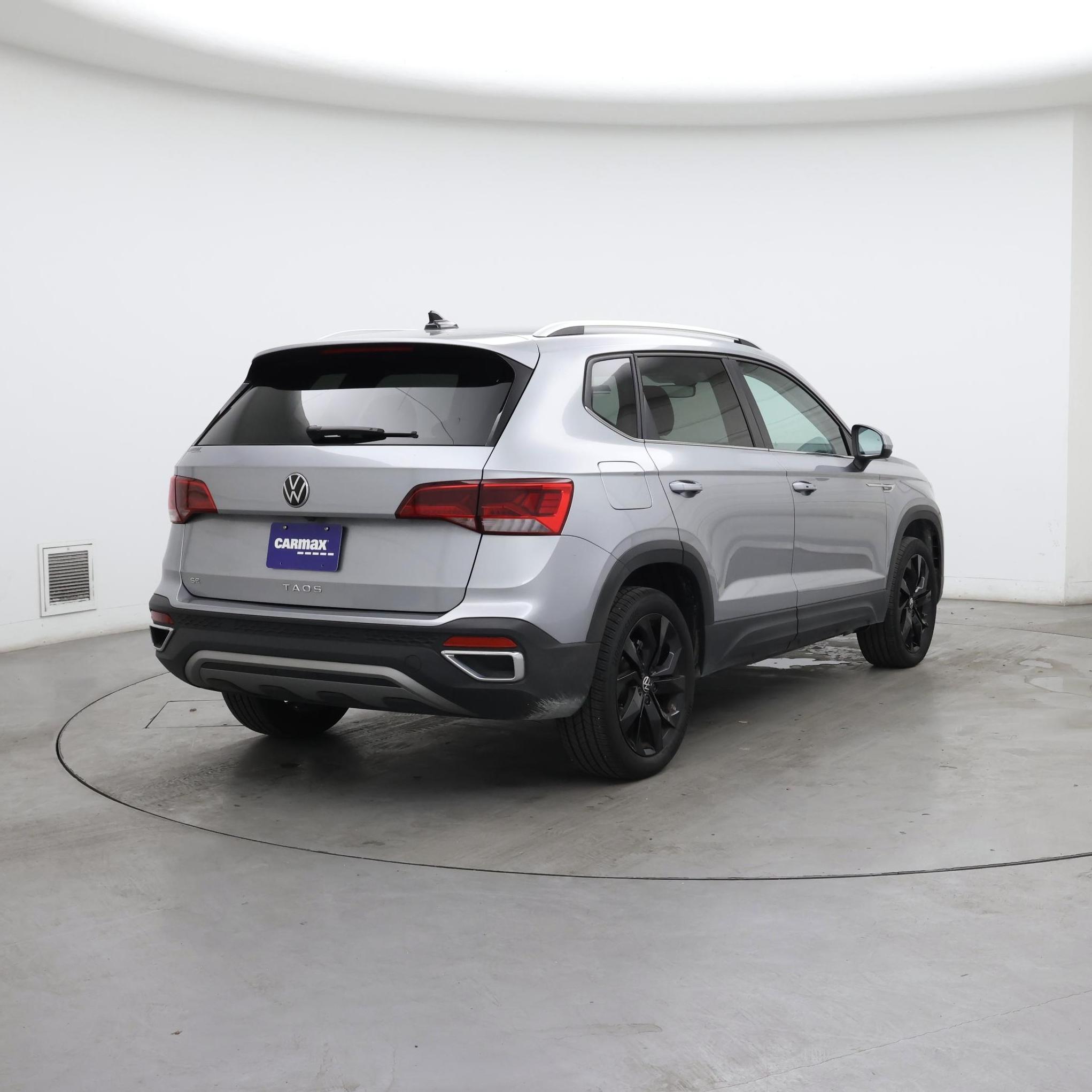 Thumbnail: 2024 Volkswagen Taos - 8