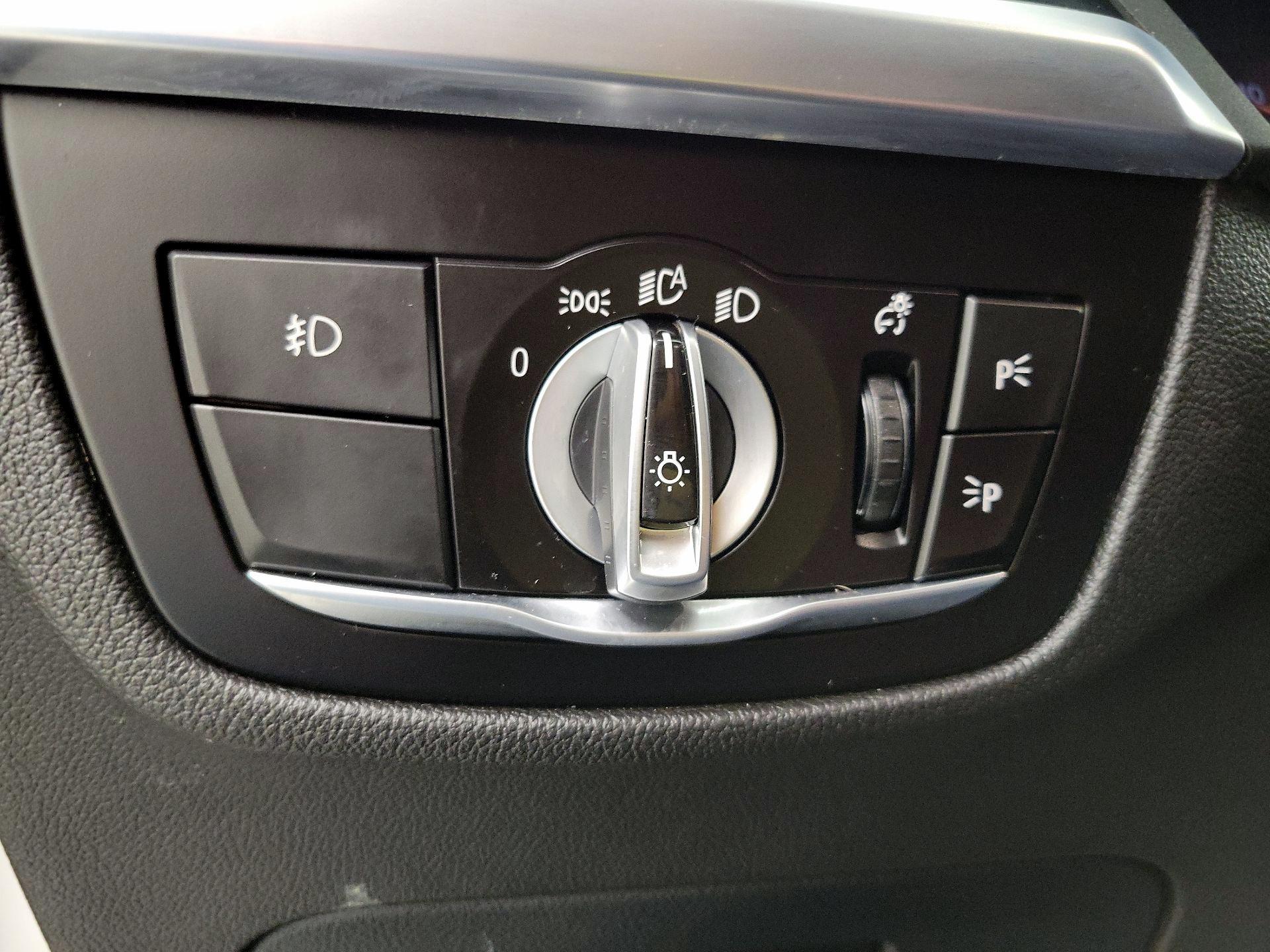 Thumbnail: 2021 BMW X3 - 13