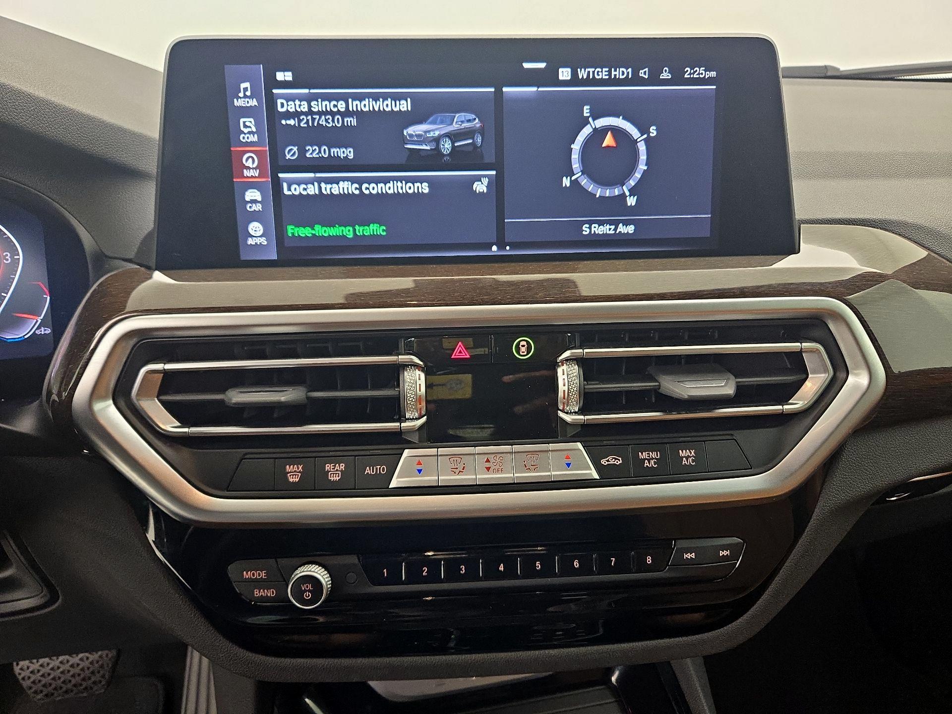 Thumbnail: 2023 BMW X3 - 16