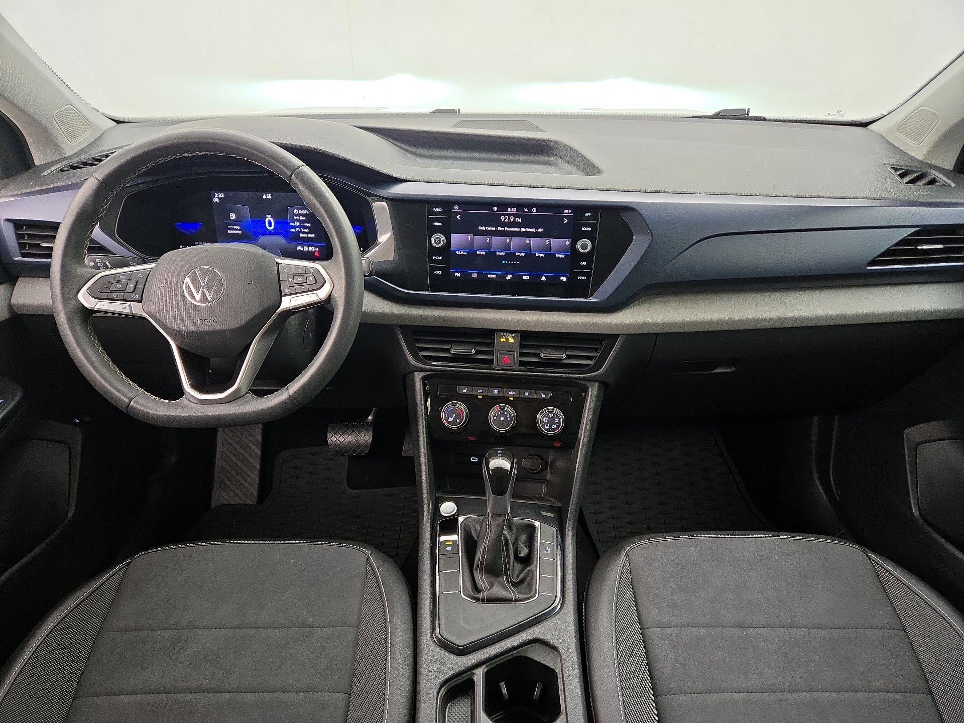 Thumbnail: 2023 Volkswagen Taos - 9