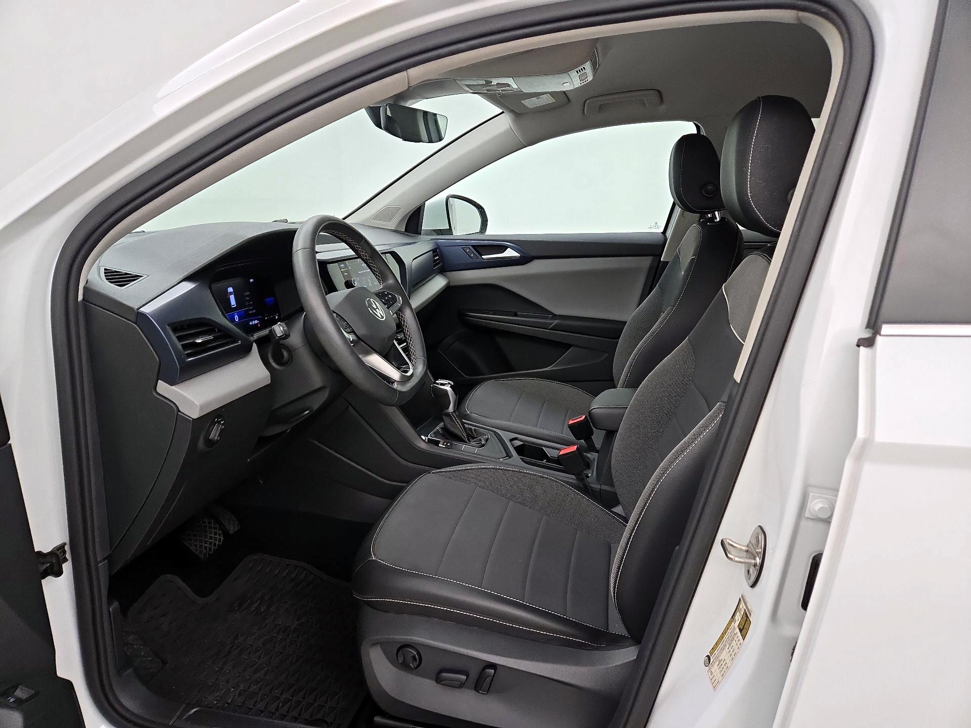 Thumbnail: 2023 Volkswagen Taos - 11