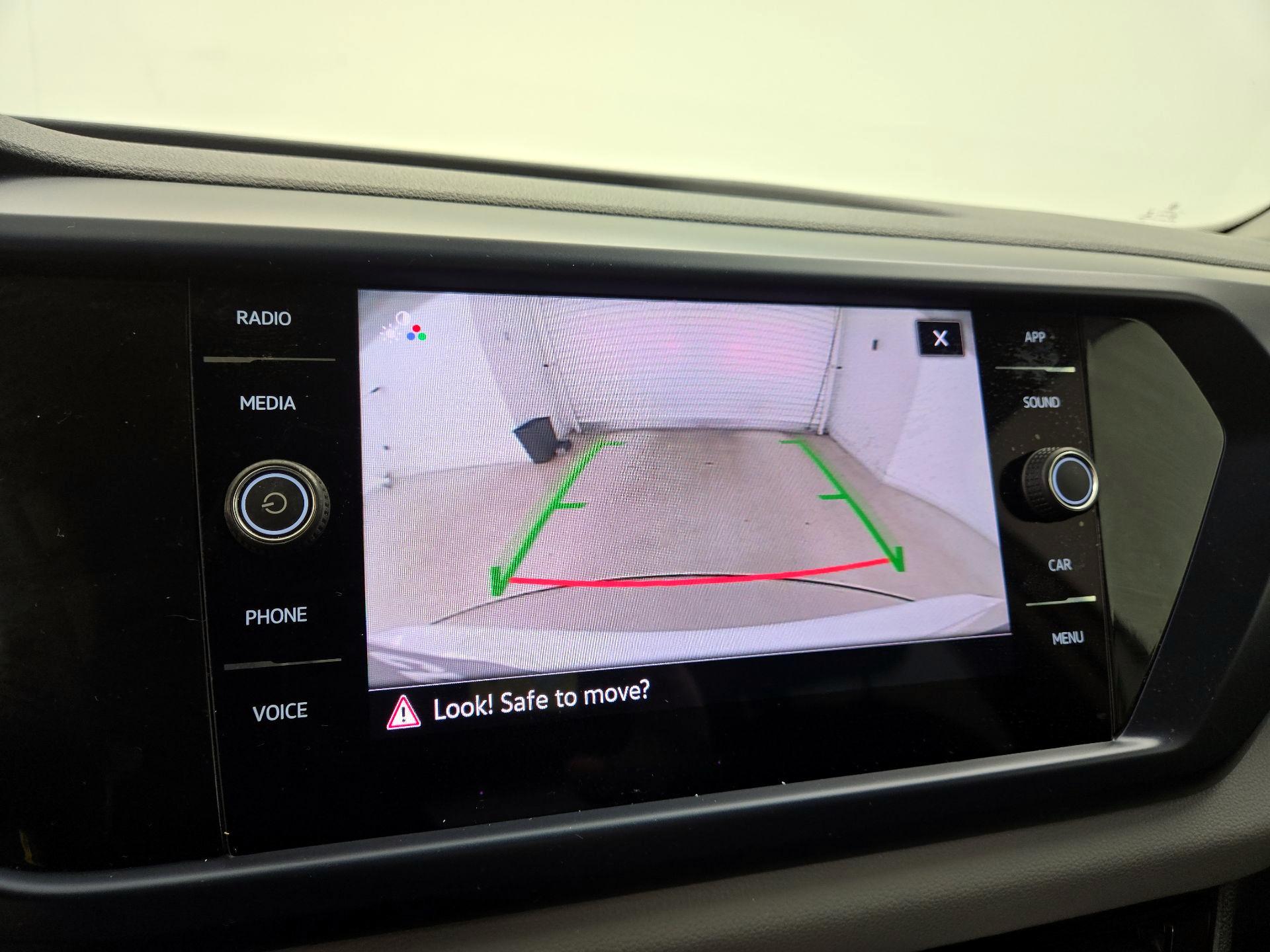 Thumbnail: 2023 Volkswagen Taos - 14