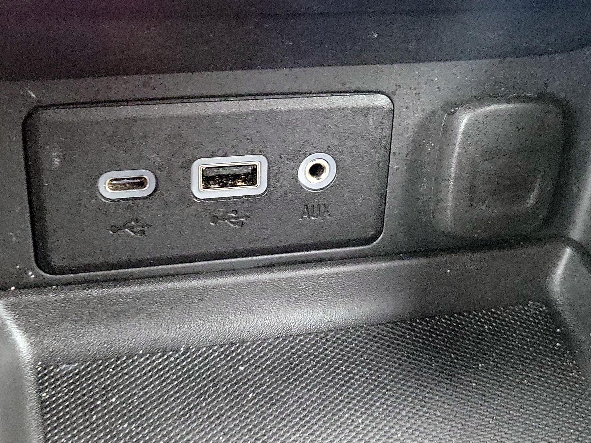 Thumbnail: 2023 GMC Terrain - 18