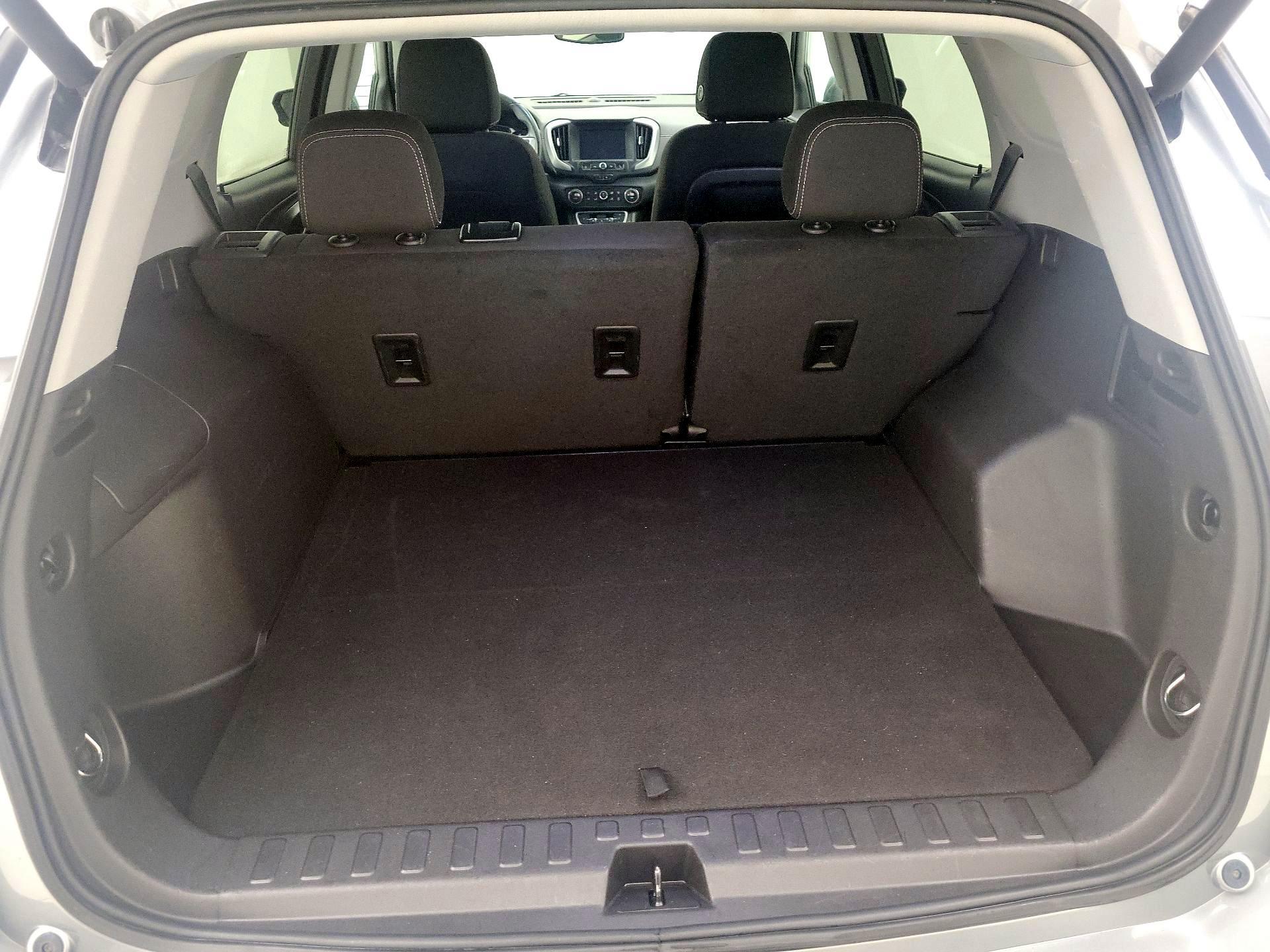 Thumbnail: 2023 GMC Terrain - 20