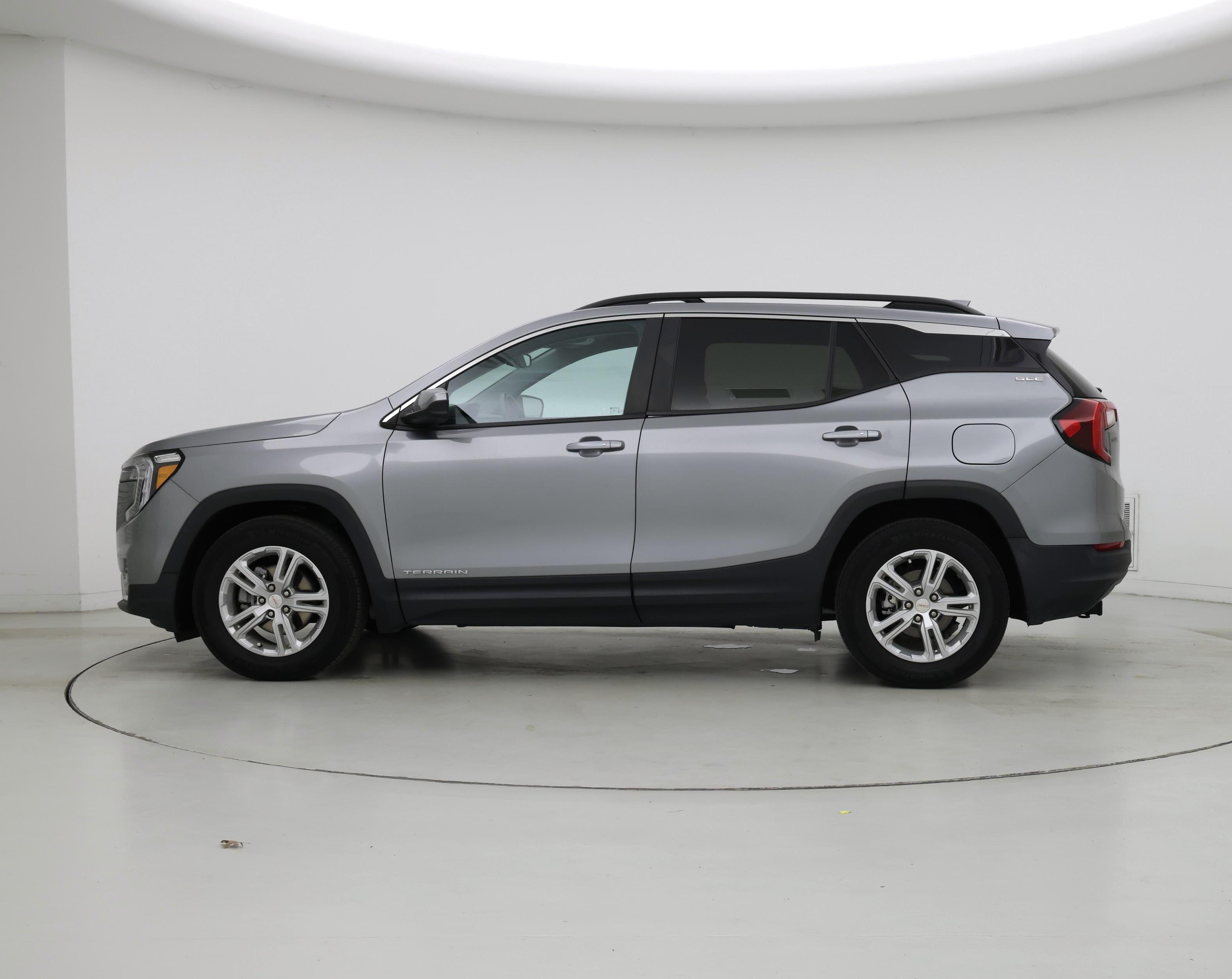 Thumbnail: 2023 GMC Terrain - 3