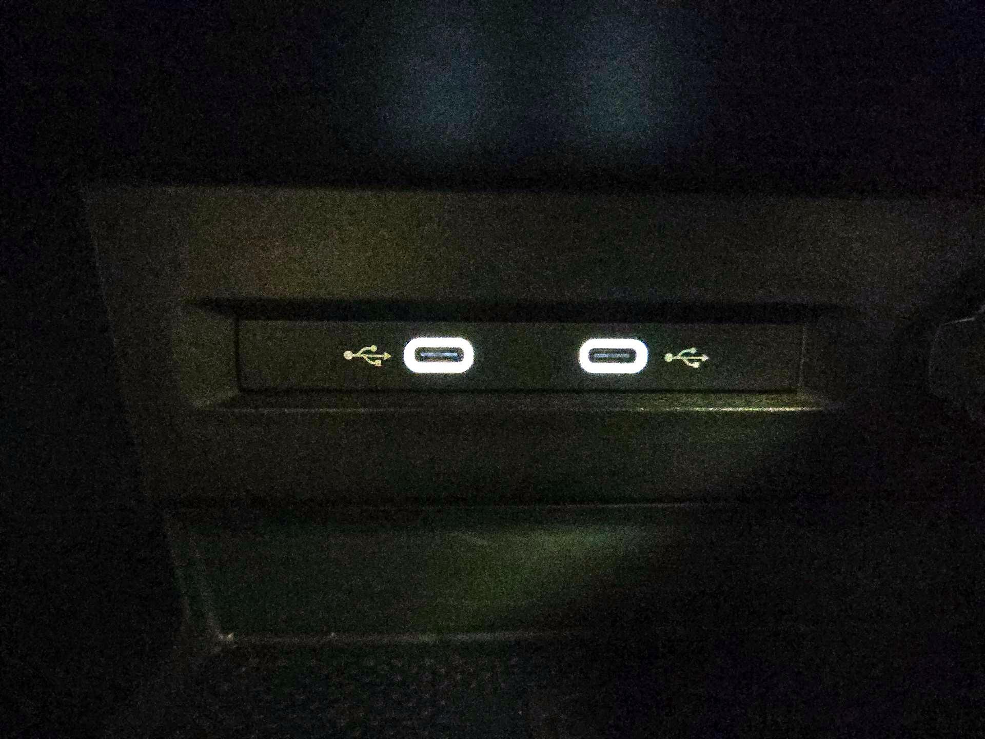 Thumbnail: 2023 Volkswagen Taos - 18