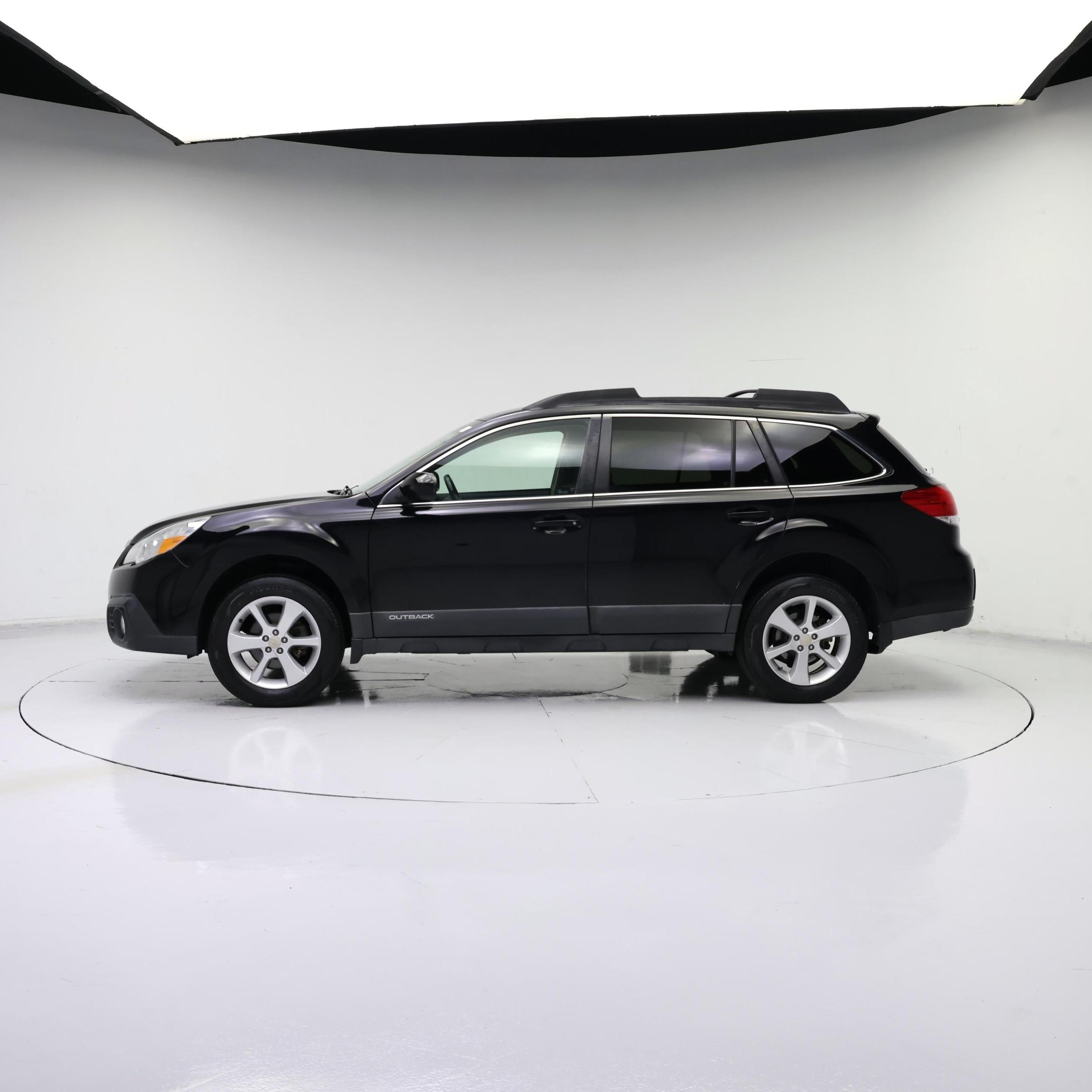 Thumbnail: 2014 Subaru Outback - 3