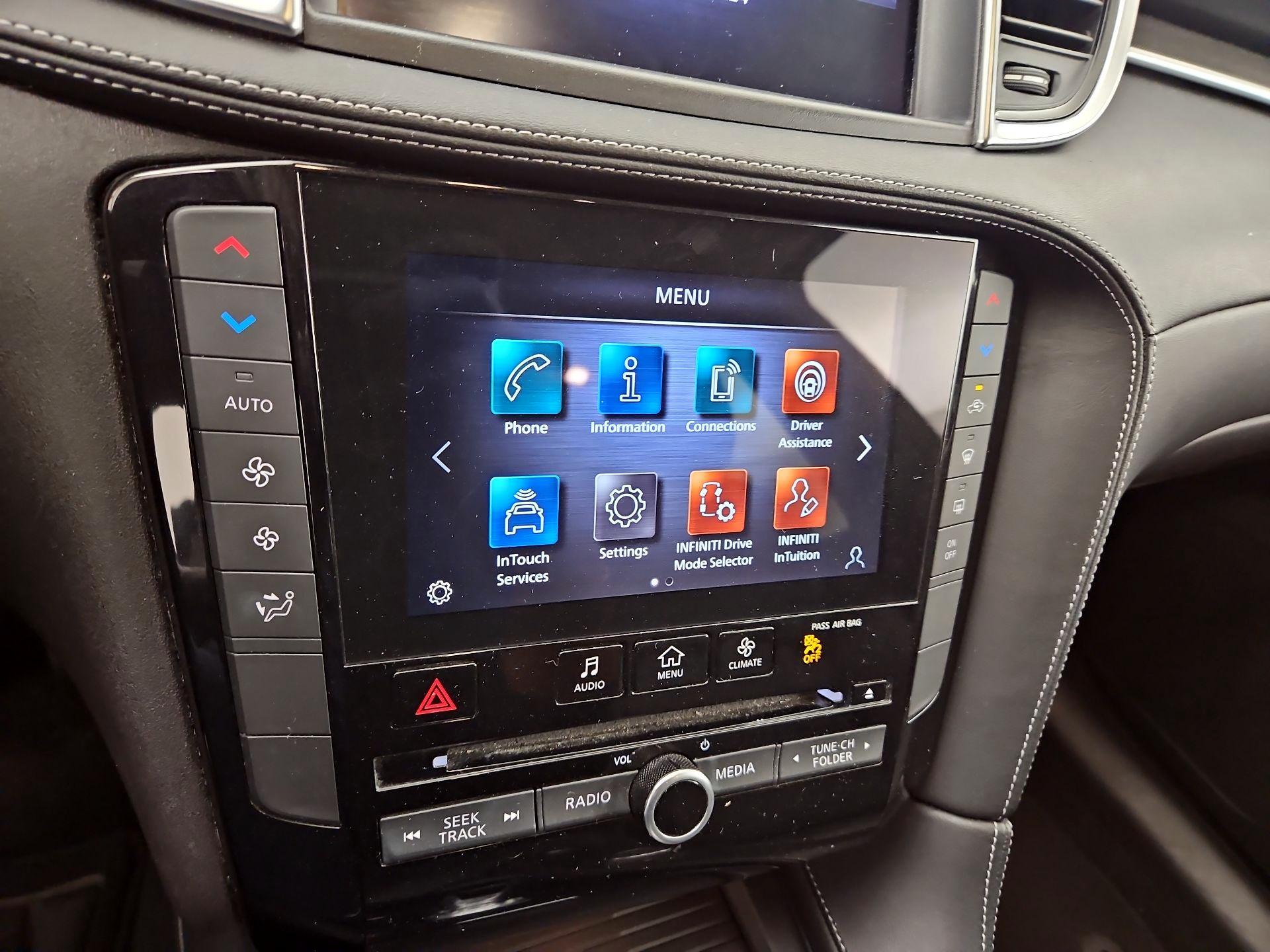 Thumbnail: 2021 INFINITI QX50 - 16