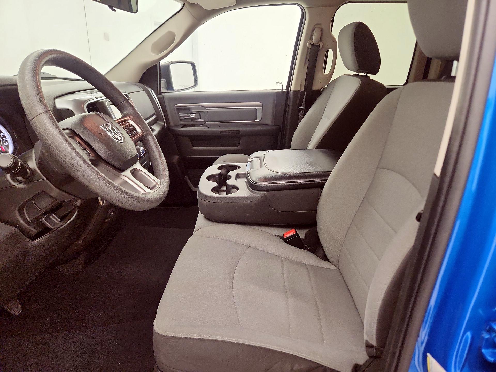 Thumbnail: 2024 RAM 1500 Classic - 11