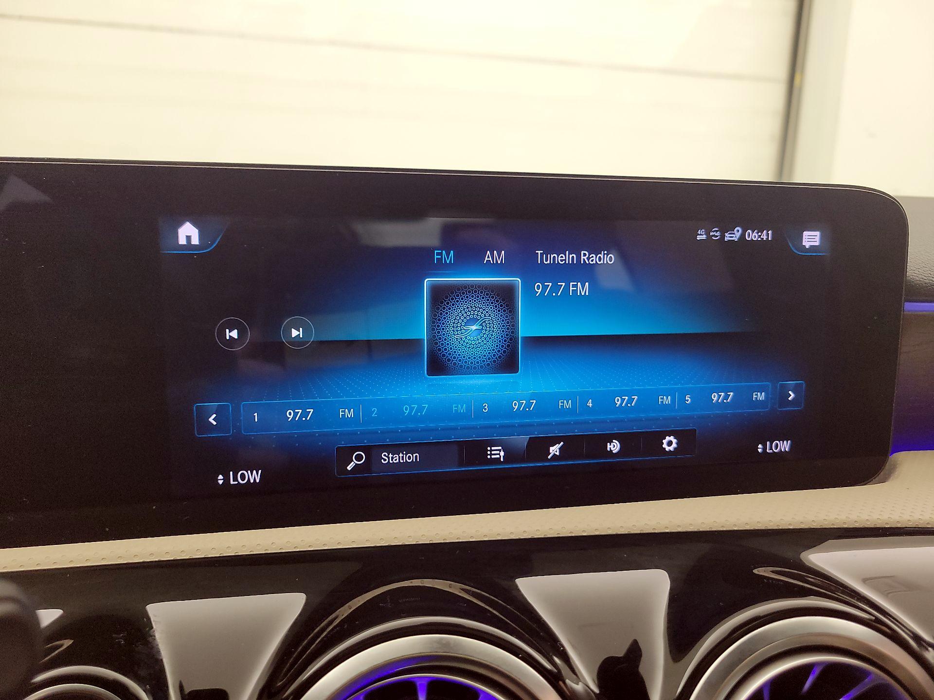 Thumbnail: 2022 Mercedes-Benz A-Class - 13