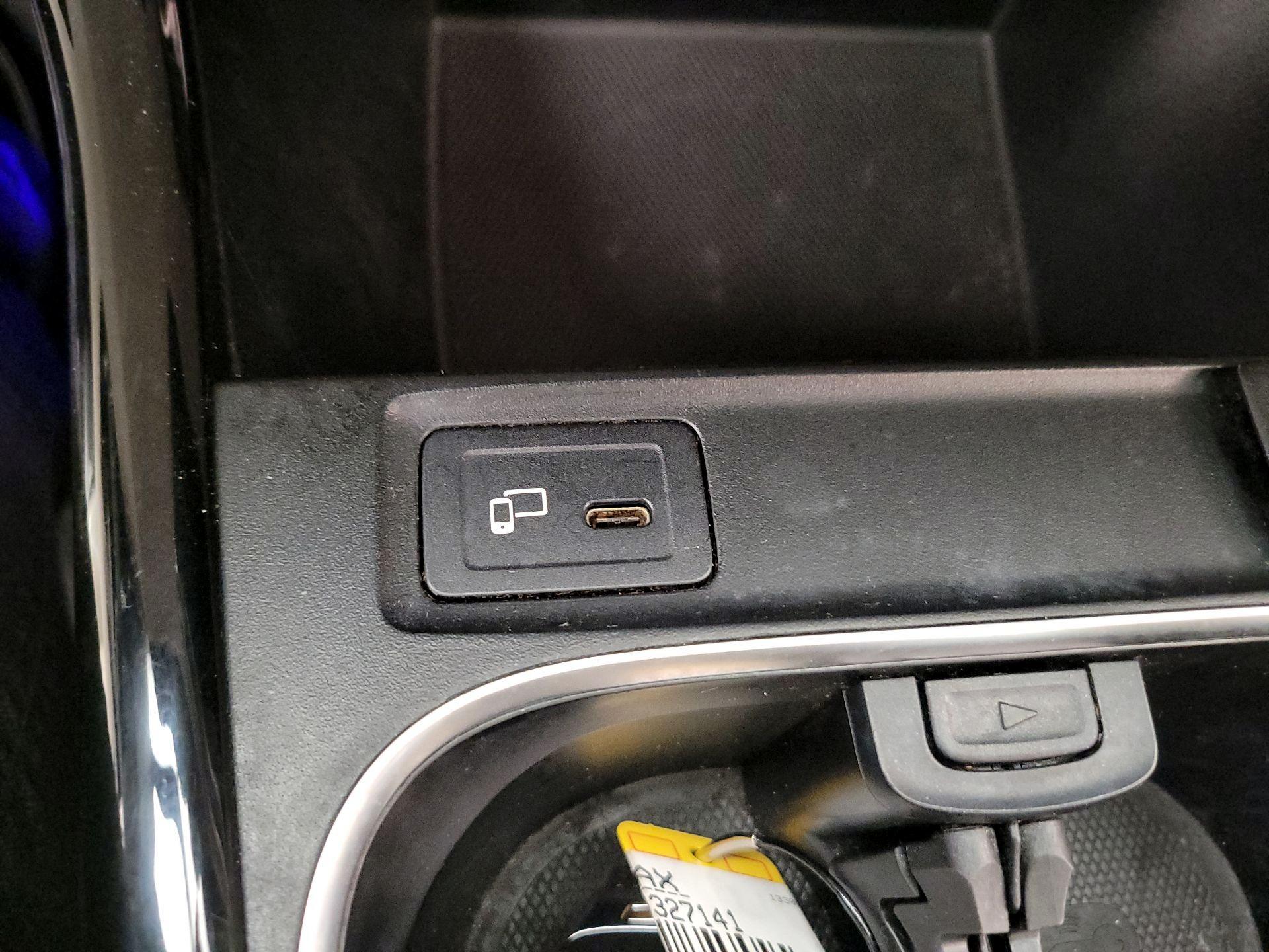 Thumbnail: 2022 Mercedes-Benz A-Class - 16