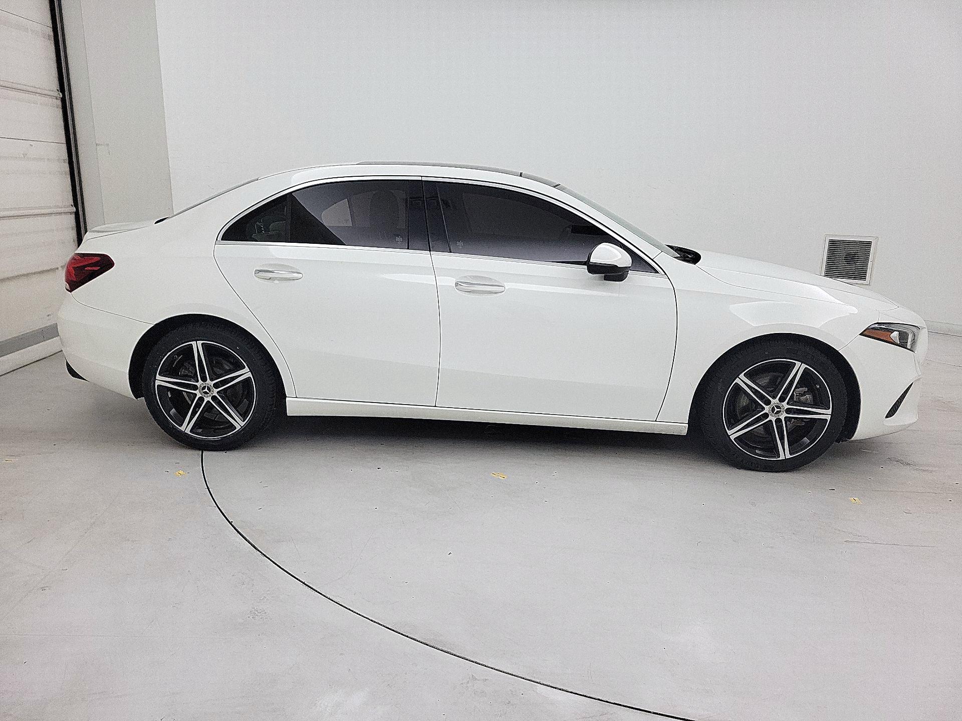 Thumbnail: 2022 Mercedes-Benz A-Class - 4