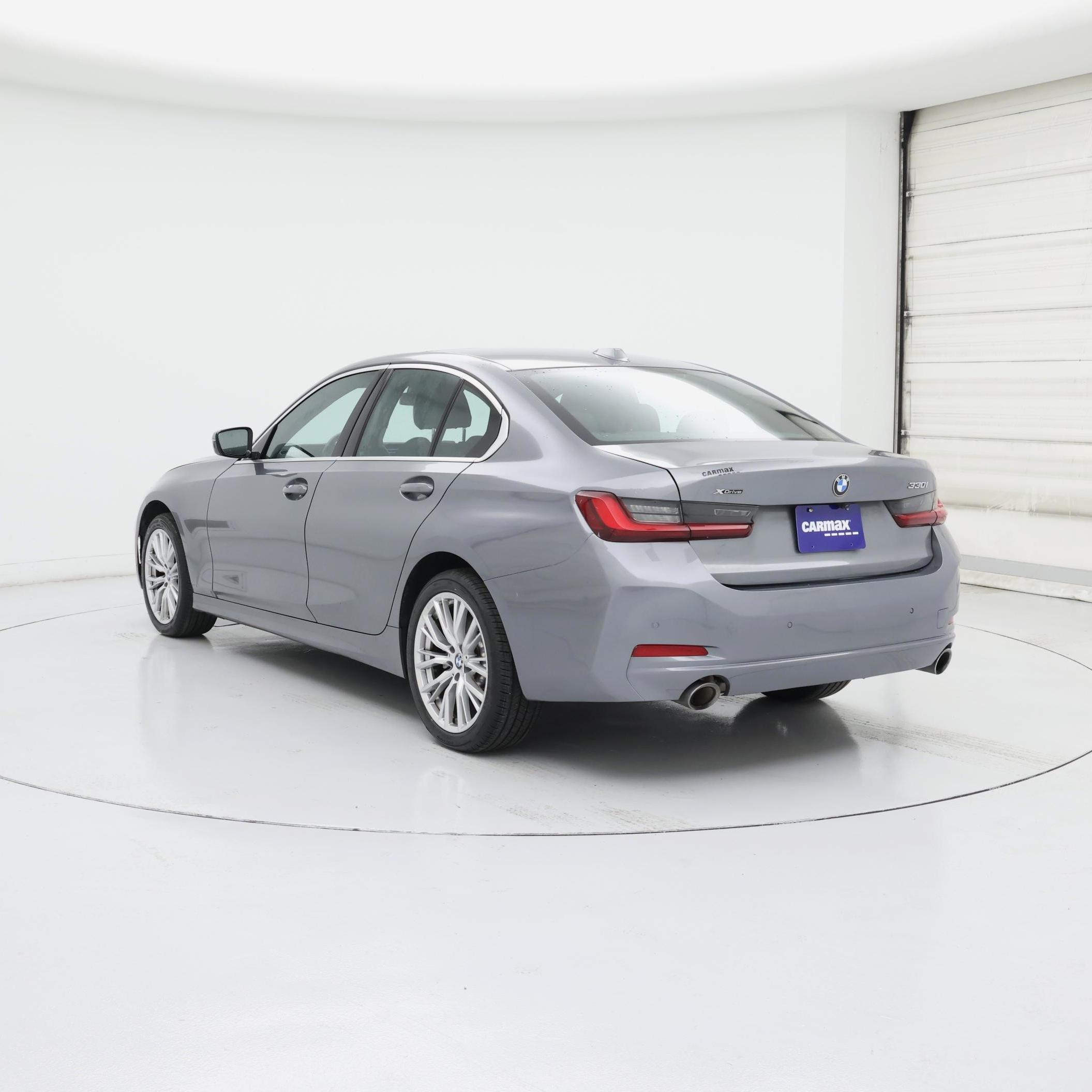 Thumbnail: 2024 BMW 3 Series - 2