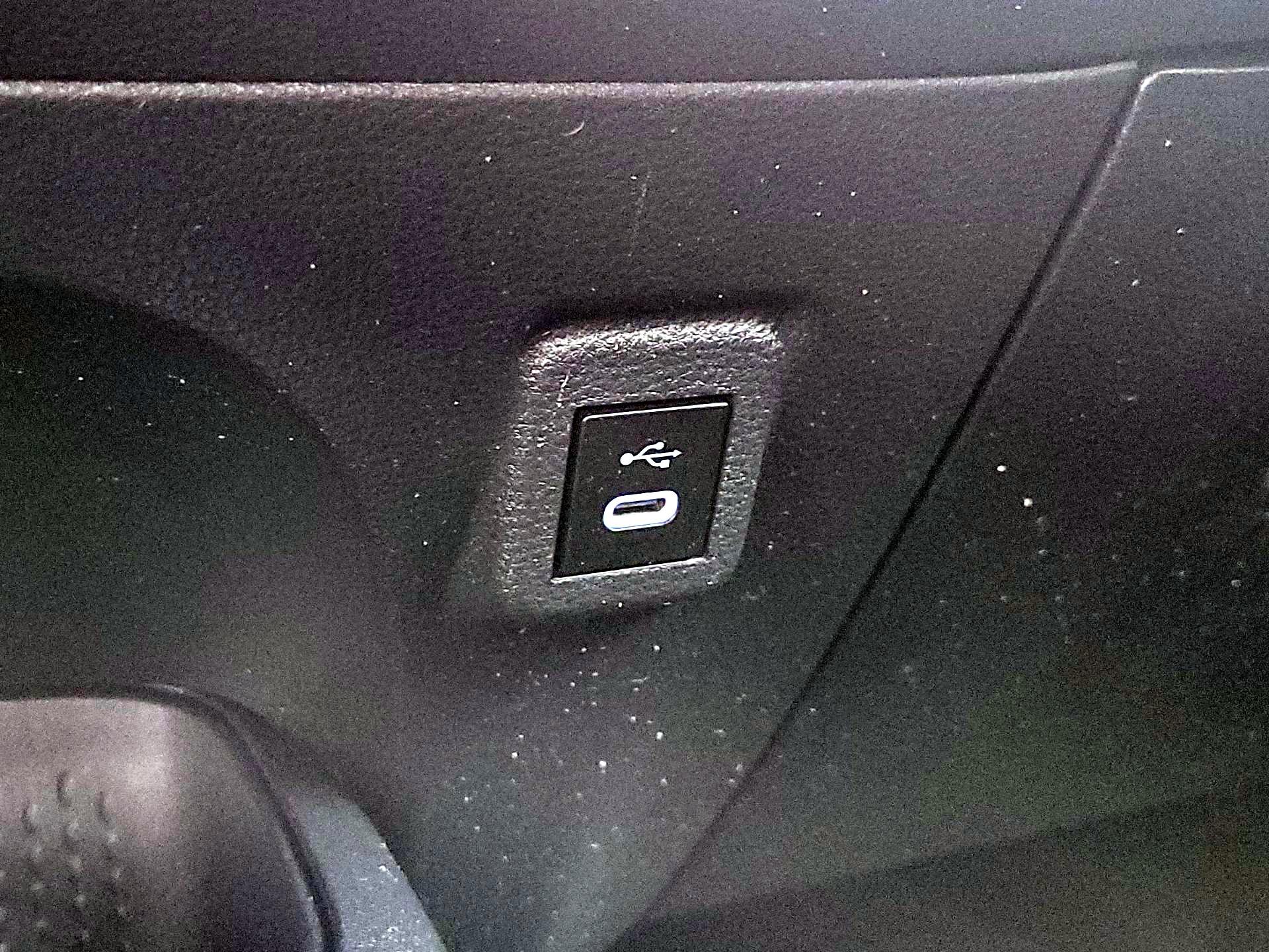 Thumbnail: 2024 Toyota Corolla - 18