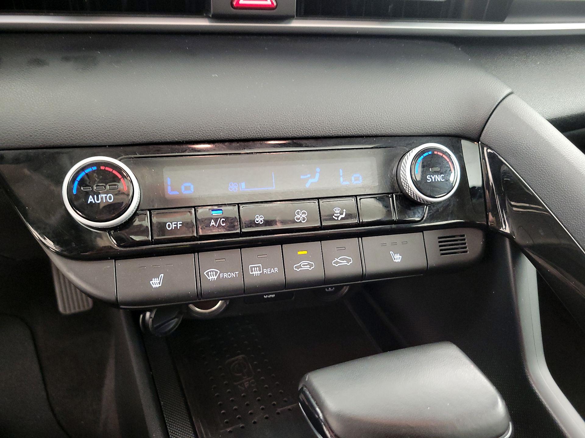 Thumbnail: 2021 Hyundai Elantra - 16