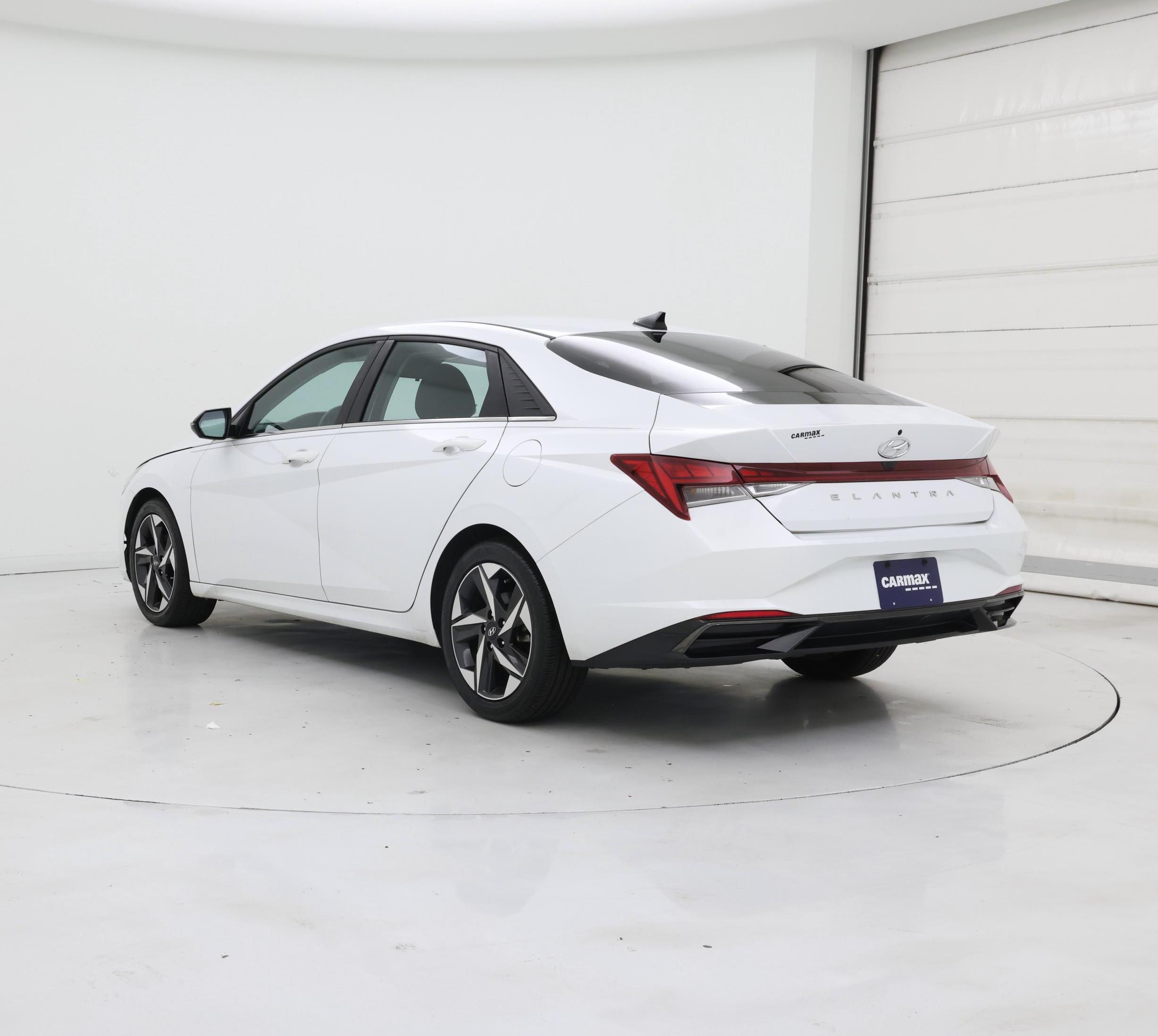 Thumbnail: 2021 Hyundai Elantra - 2