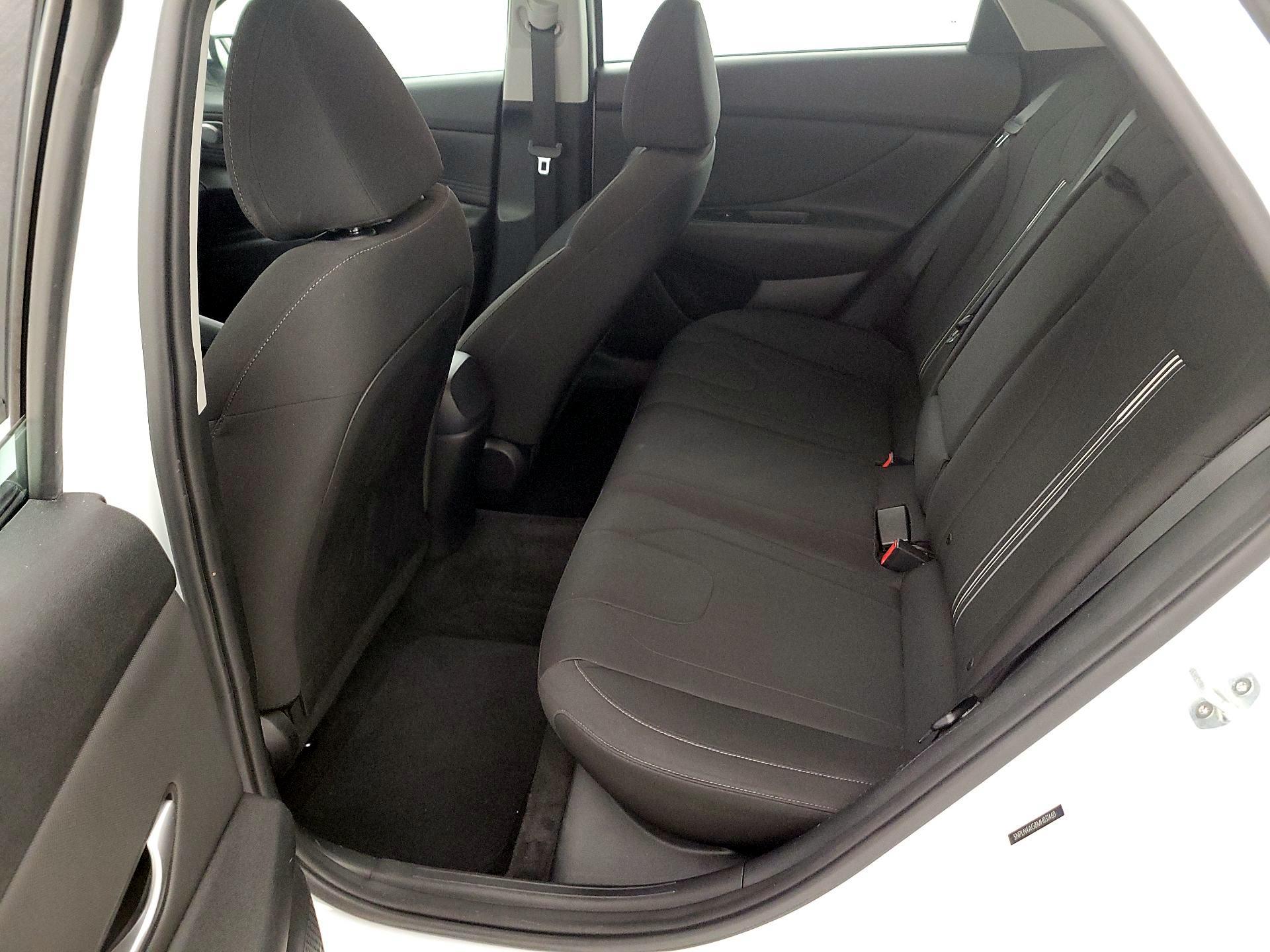 Thumbnail: 2021 Hyundai Elantra - 20