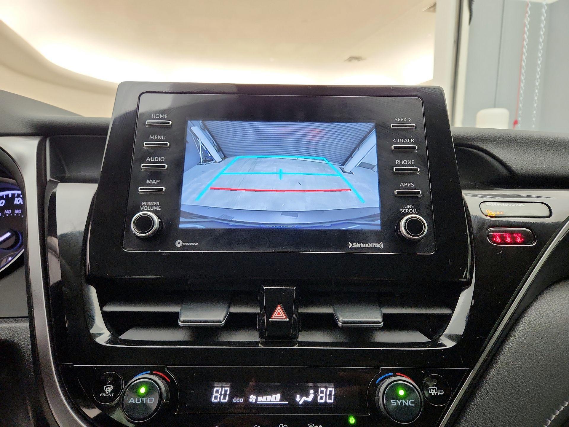 Thumbnail: 2022 Toyota Camry - 14