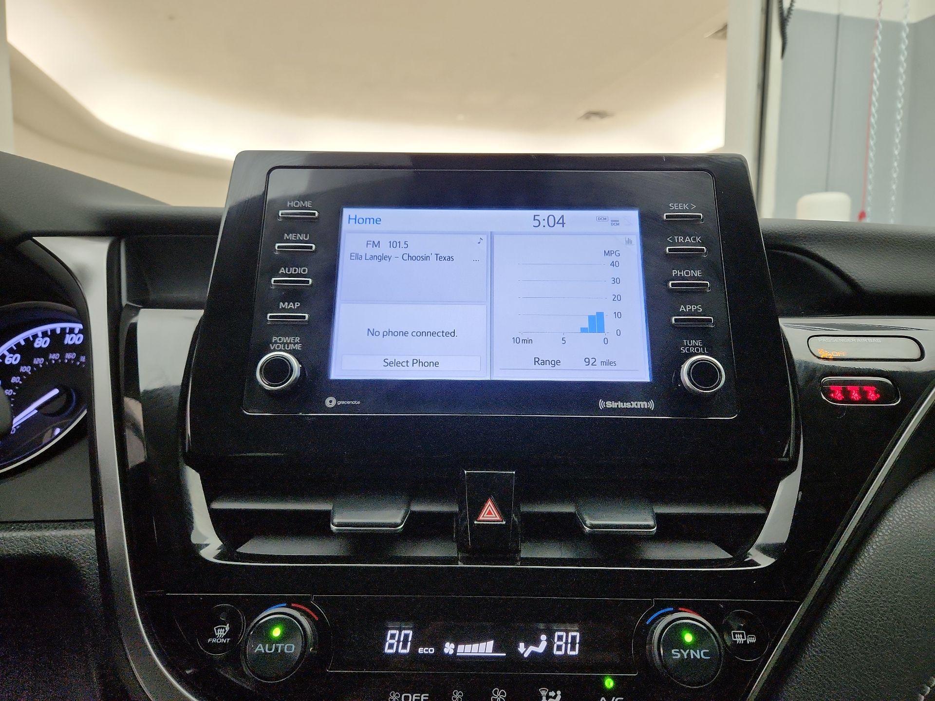 Thumbnail: 2022 Toyota Camry - 15