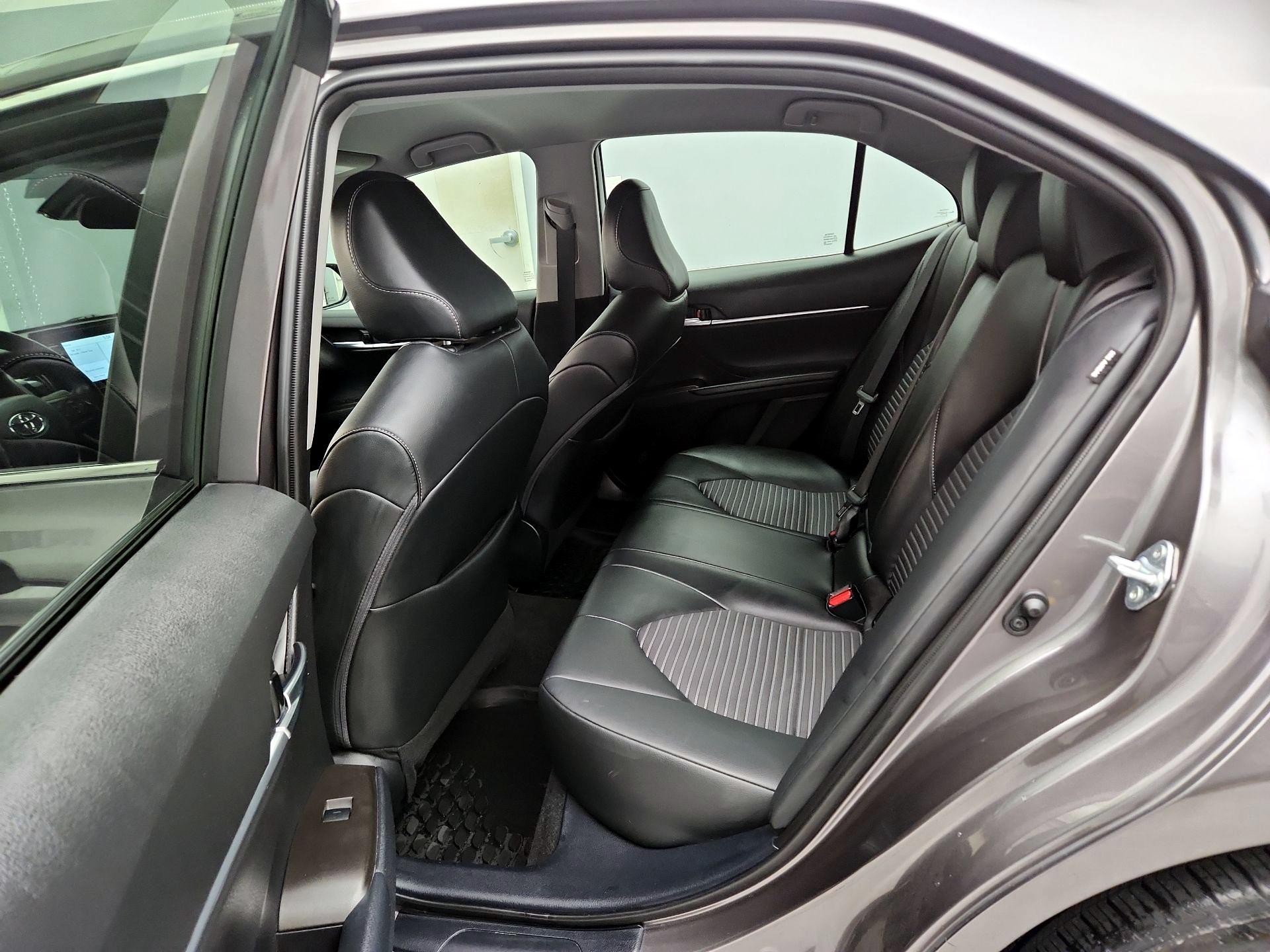 Thumbnail: 2022 Toyota Camry - 19